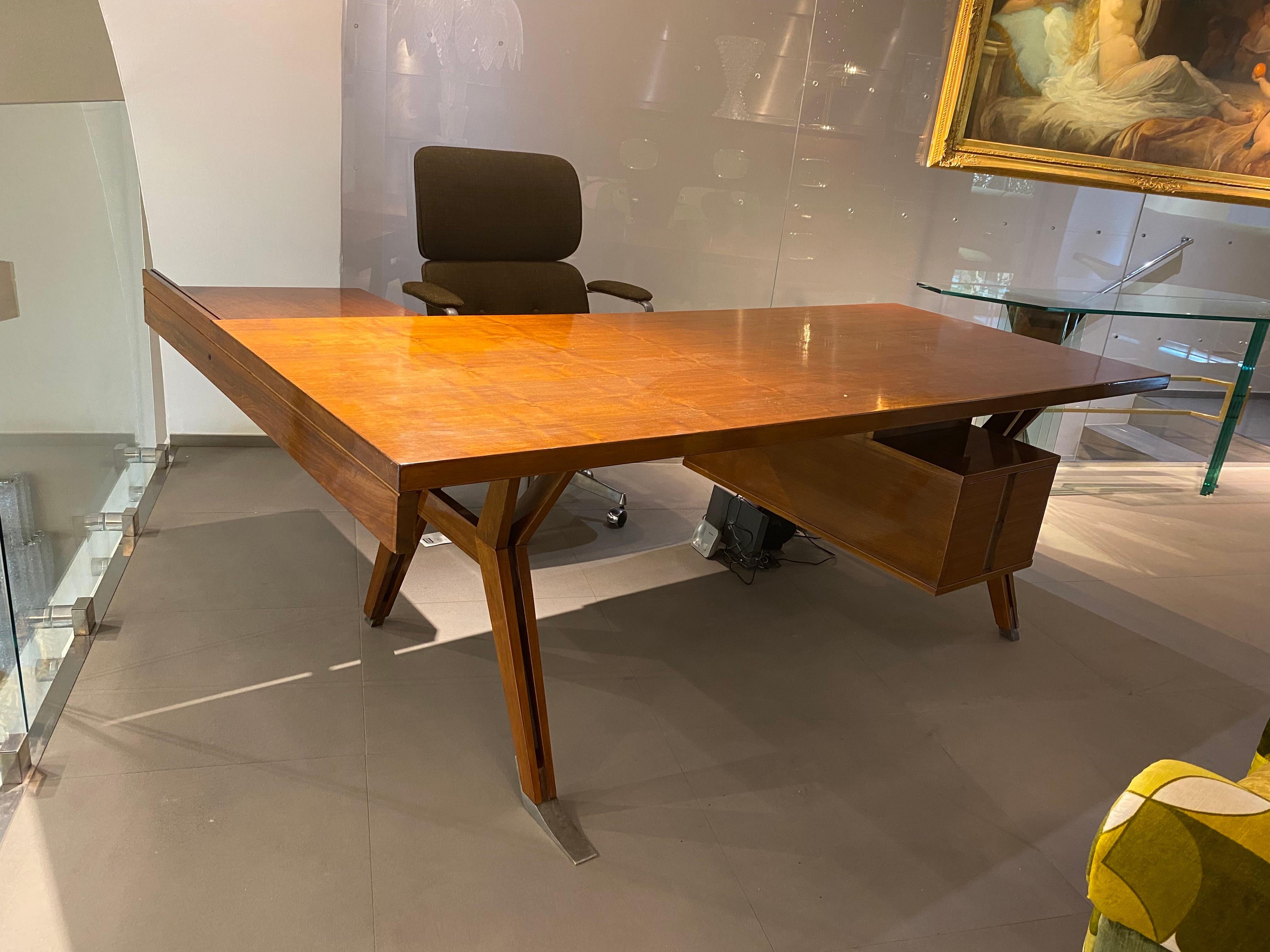 Important bureau de direction du milieu du siècle dernier par Ico Parisi pour MIM 1958 Excellent état - En vente à Rome, IT