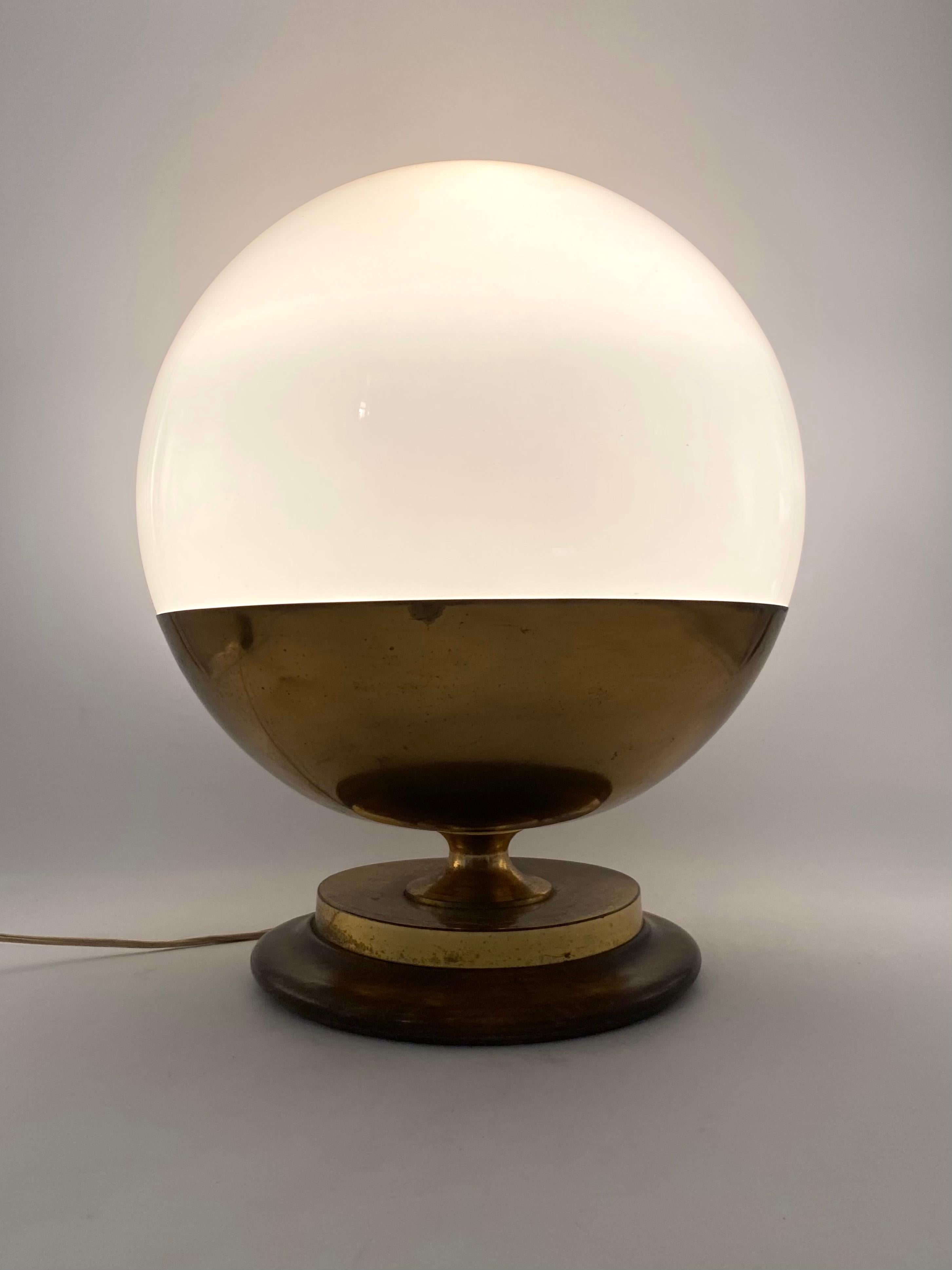 Important Midcentury Spherical Murano Glass Table Lamp, Mazzega, Italy, 1960s For Sale 5