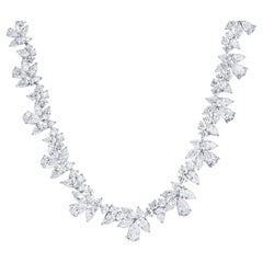 Important Mix Cut Diamant-Halskette 34 Karat insgesamt 18K Weißgold