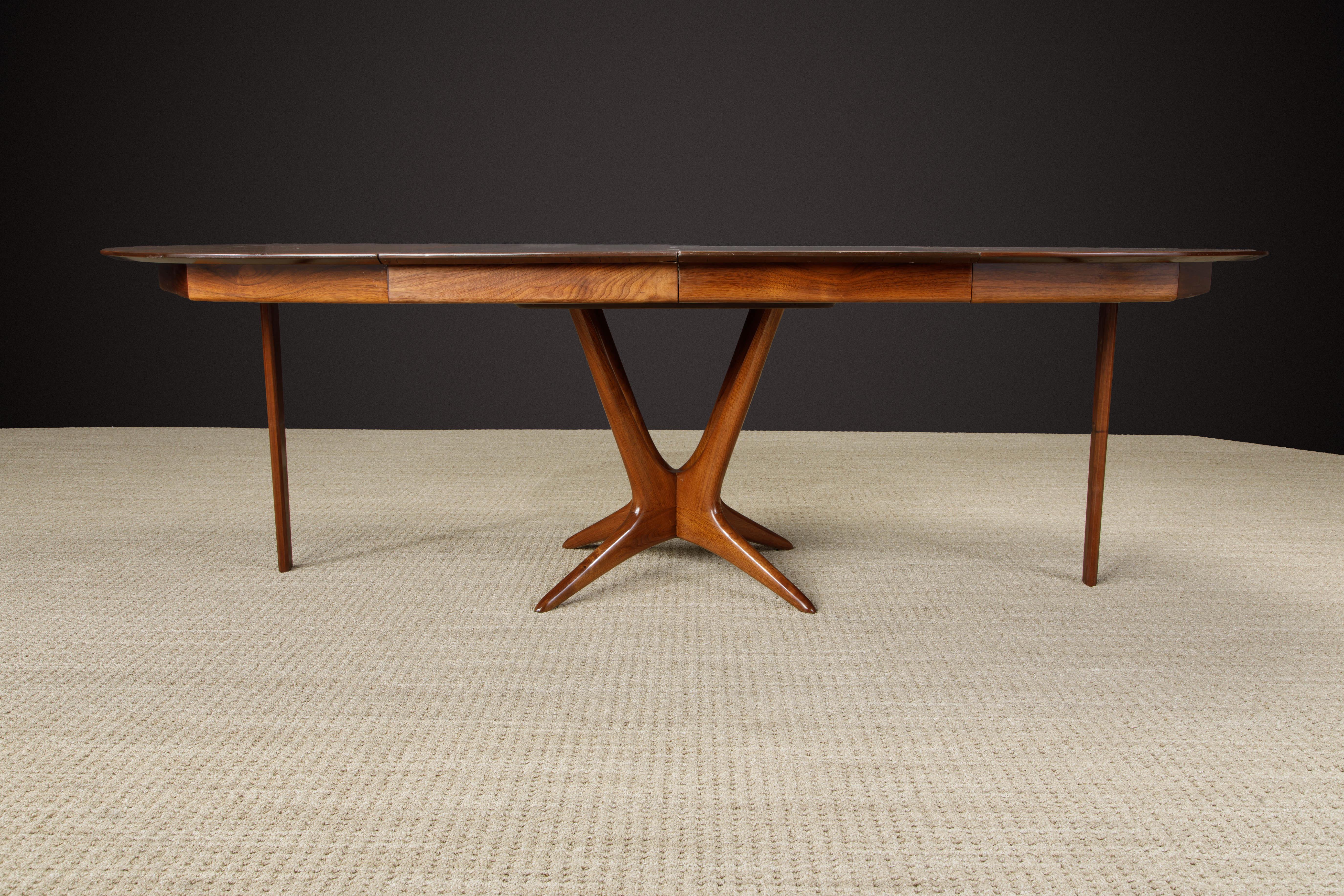 Important Model #2060 Table by Vladimir Kagan for Kagan-Dreyfuss, 1950s, Signed In Good Condition In Los Angeles, CA