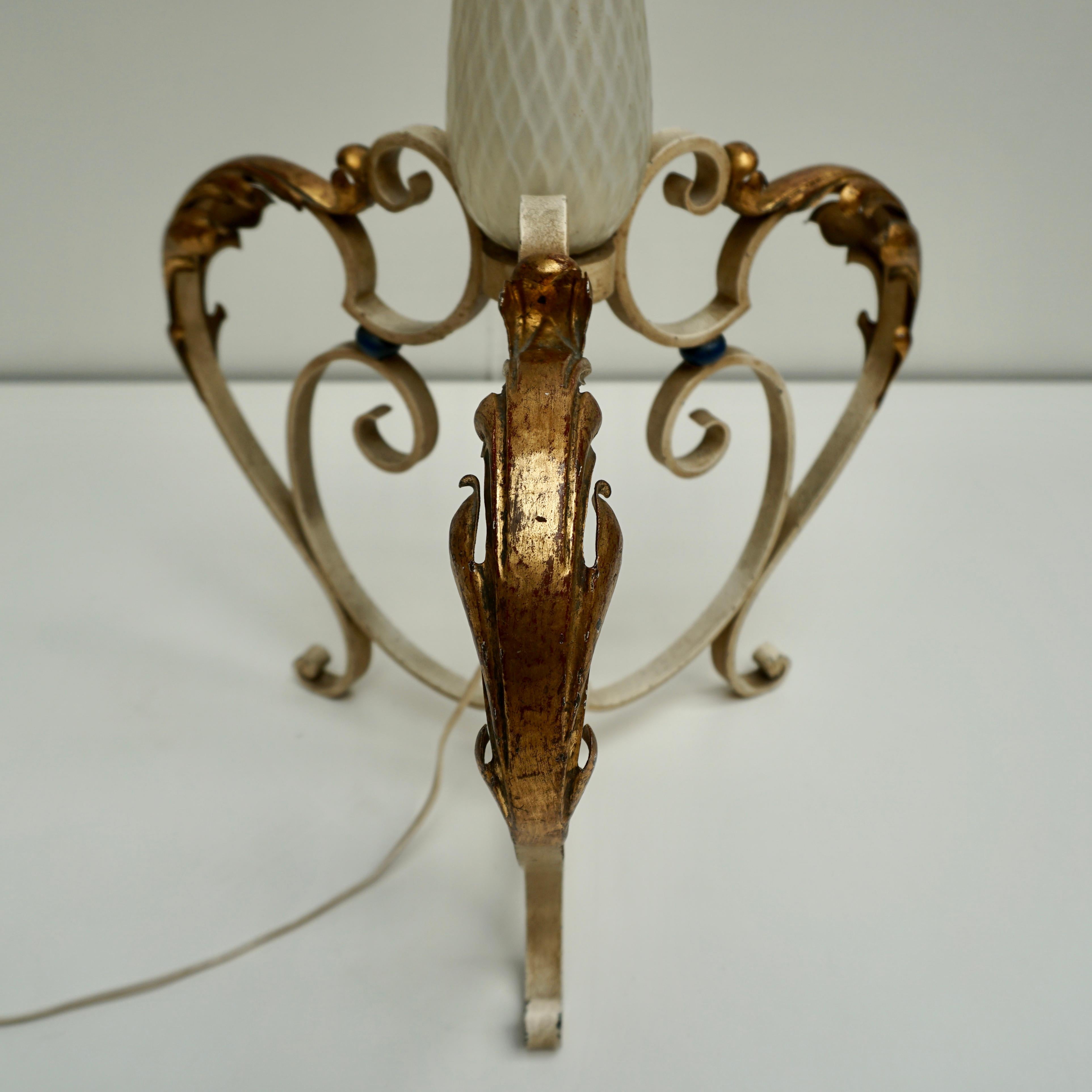 Important Murano Gold Inclusion Glass Floor Lamp Attributed to Seguso circa 1948 5