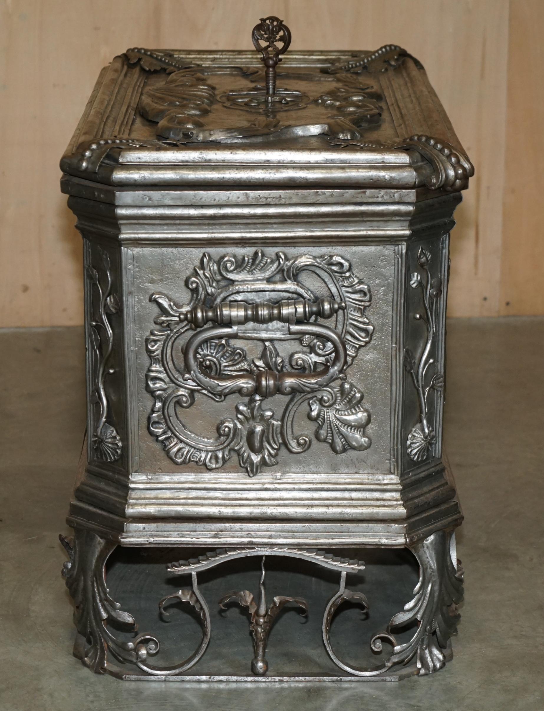 Late 17th Century IMPORTANT MUSEUM QUALITY ANTIQUE 1680 TO 1720 GERMAN SiLVER SAFE STRONGBOX For Sale