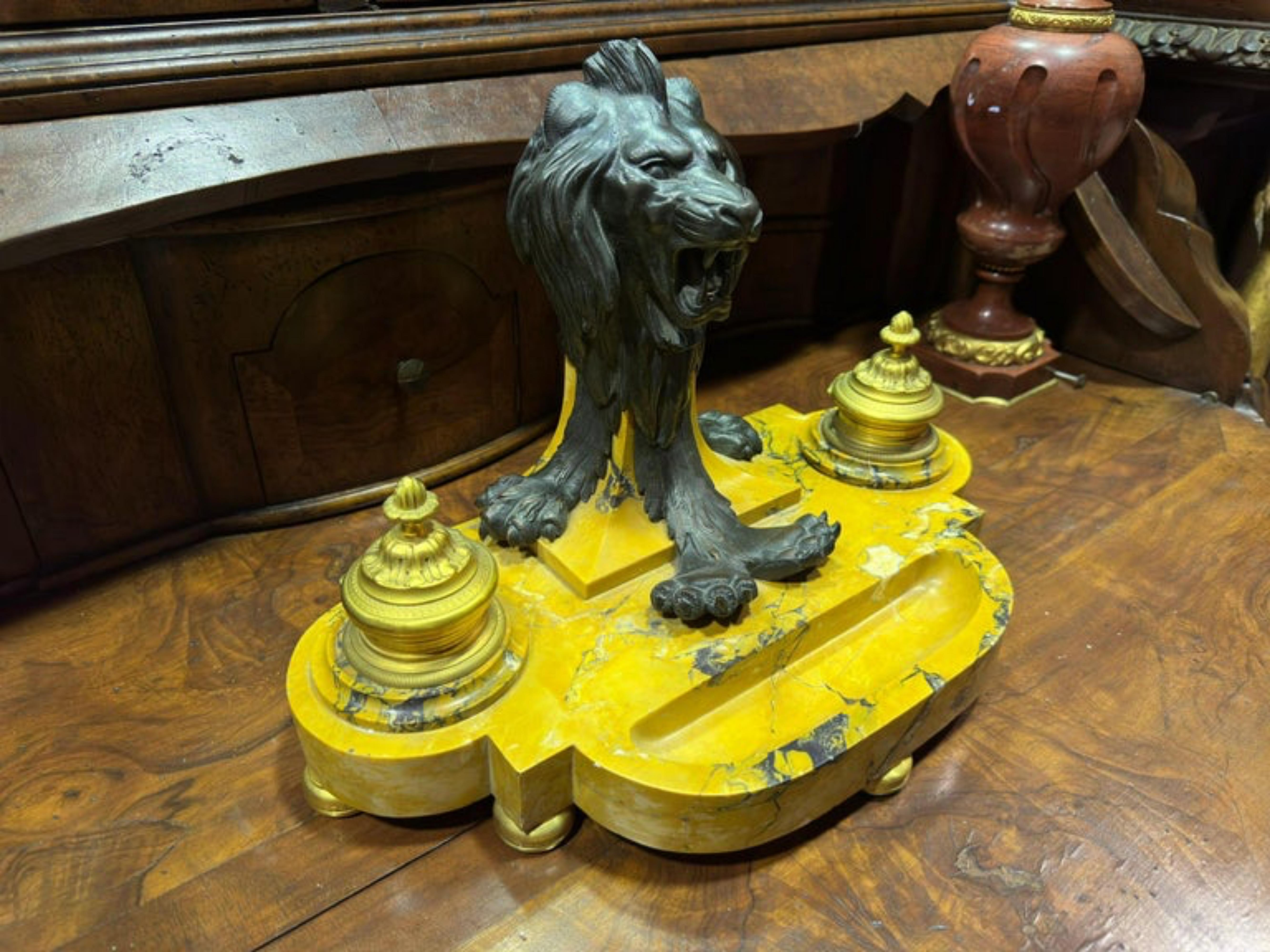 Importante tintero de león de Napoleón III, siglo XIX en venta 4