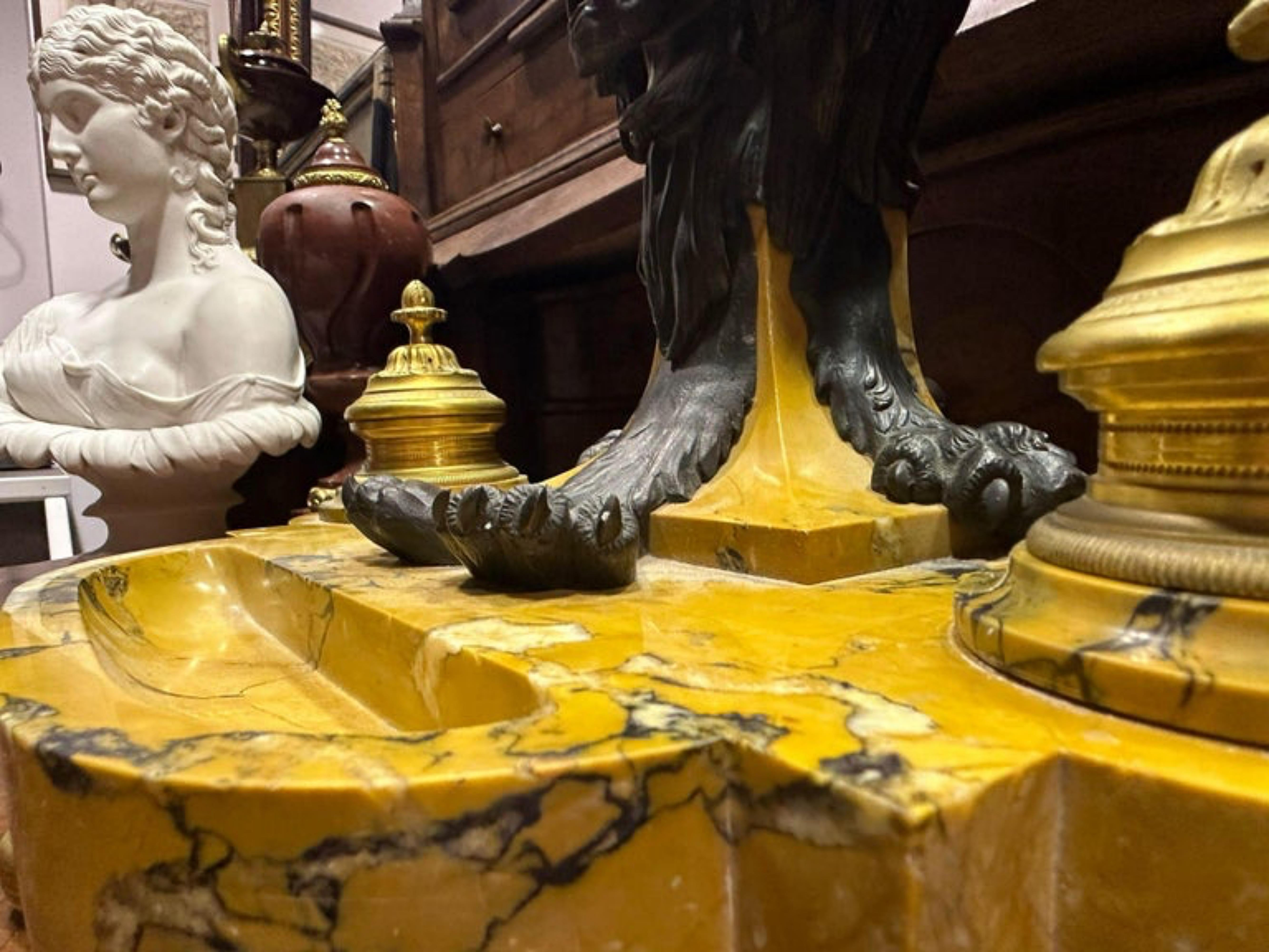 Importante tintero de león de Napoleón III, siglo XIX en venta 7