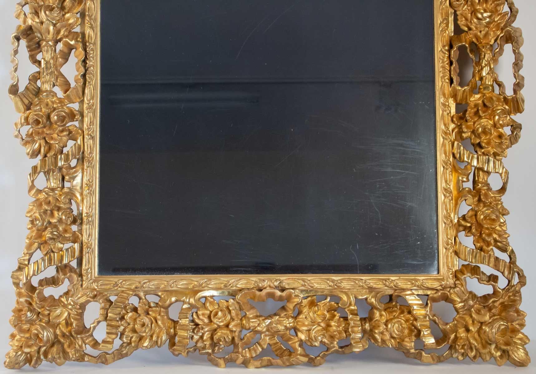French Important Napoleon III Mirror in Carved and Gilded Wood from the 19th Century