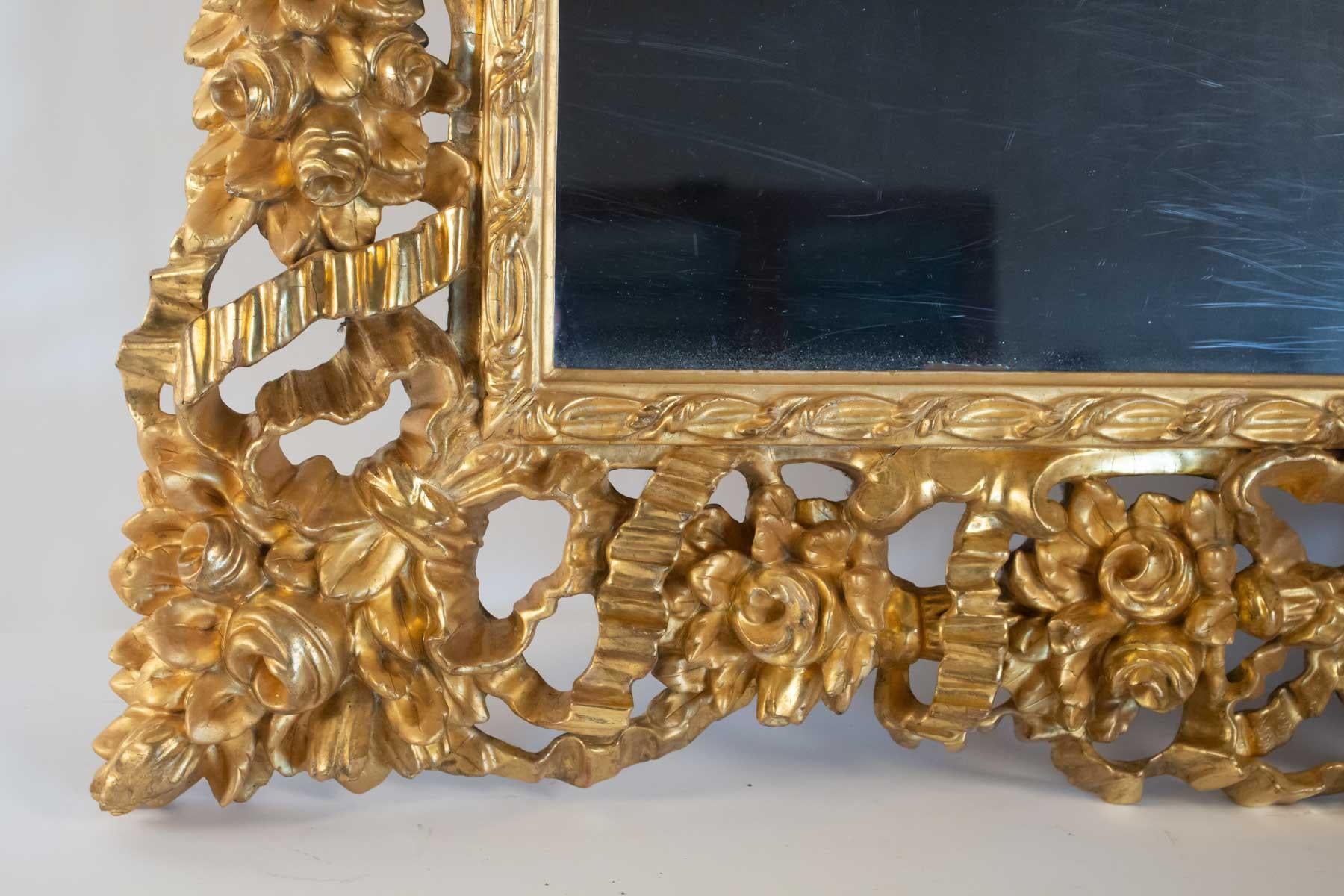 Gilt Important Napoleon III Mirror in Carved and Gilded Wood from the 19th Century