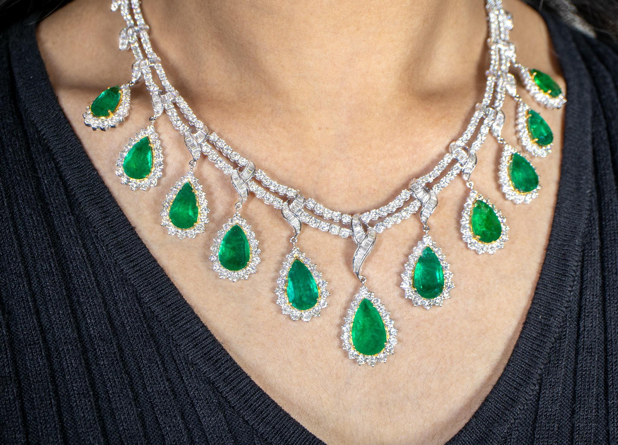 Pear Cut Important Necklace Emeralds and Diamonds 69 Carats 18K Gold For Sale
