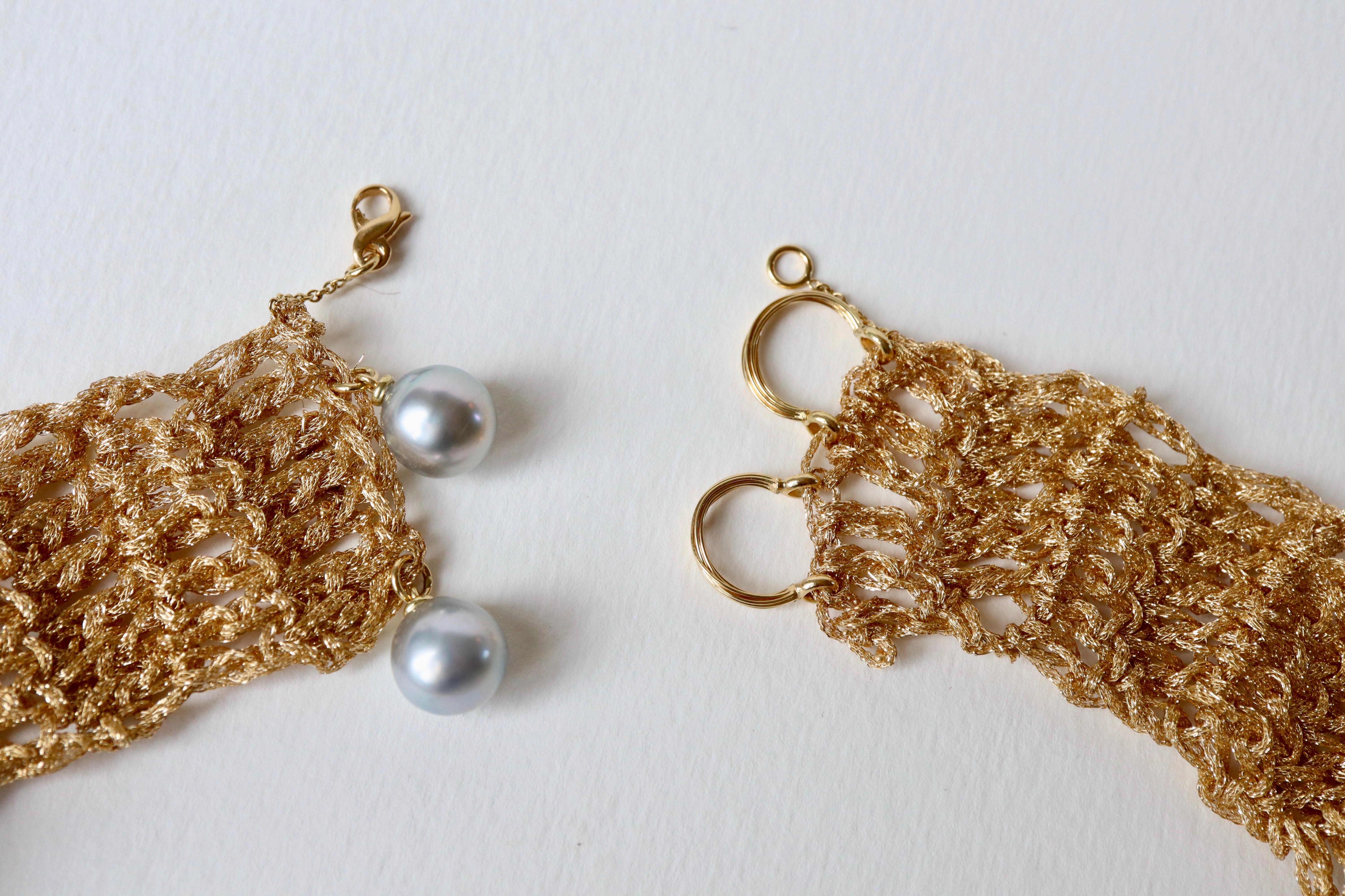 Women's Important Necklace in 18 Karat Gold Knitted Gold Thread adorned with Pearls For Sale