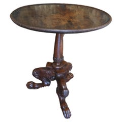 Important oak tripod table