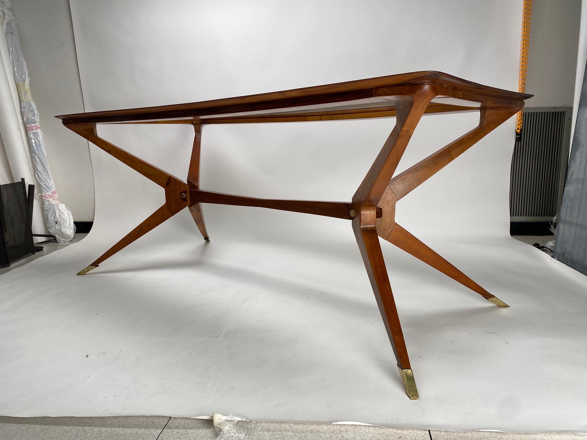 Important Organic Table in wood and brass by Turin School, Italy For Sale 3
