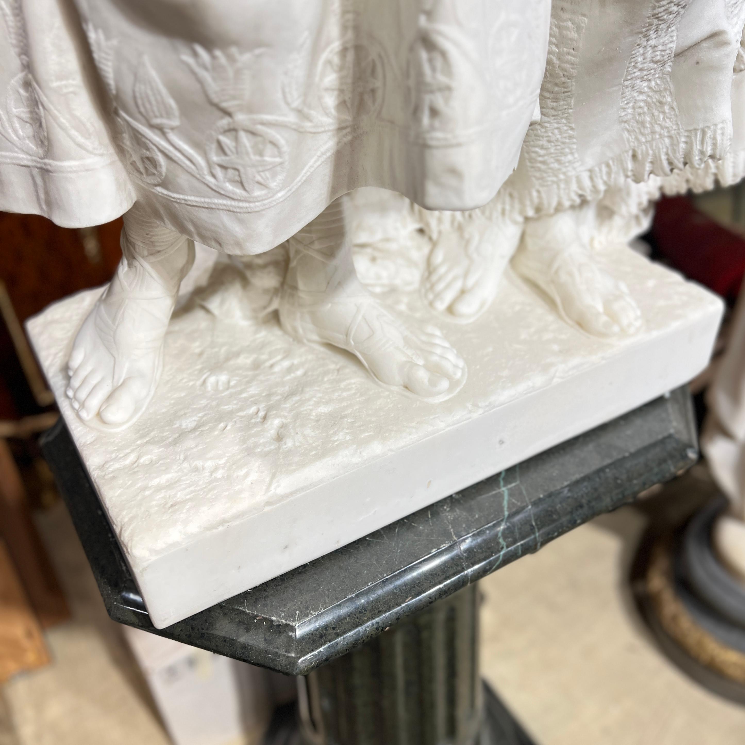 Wichtige italienische orientalische weiße Marmorstatue zweier Liebhaber aus dem 19. Jahrhundert im Angebot 10