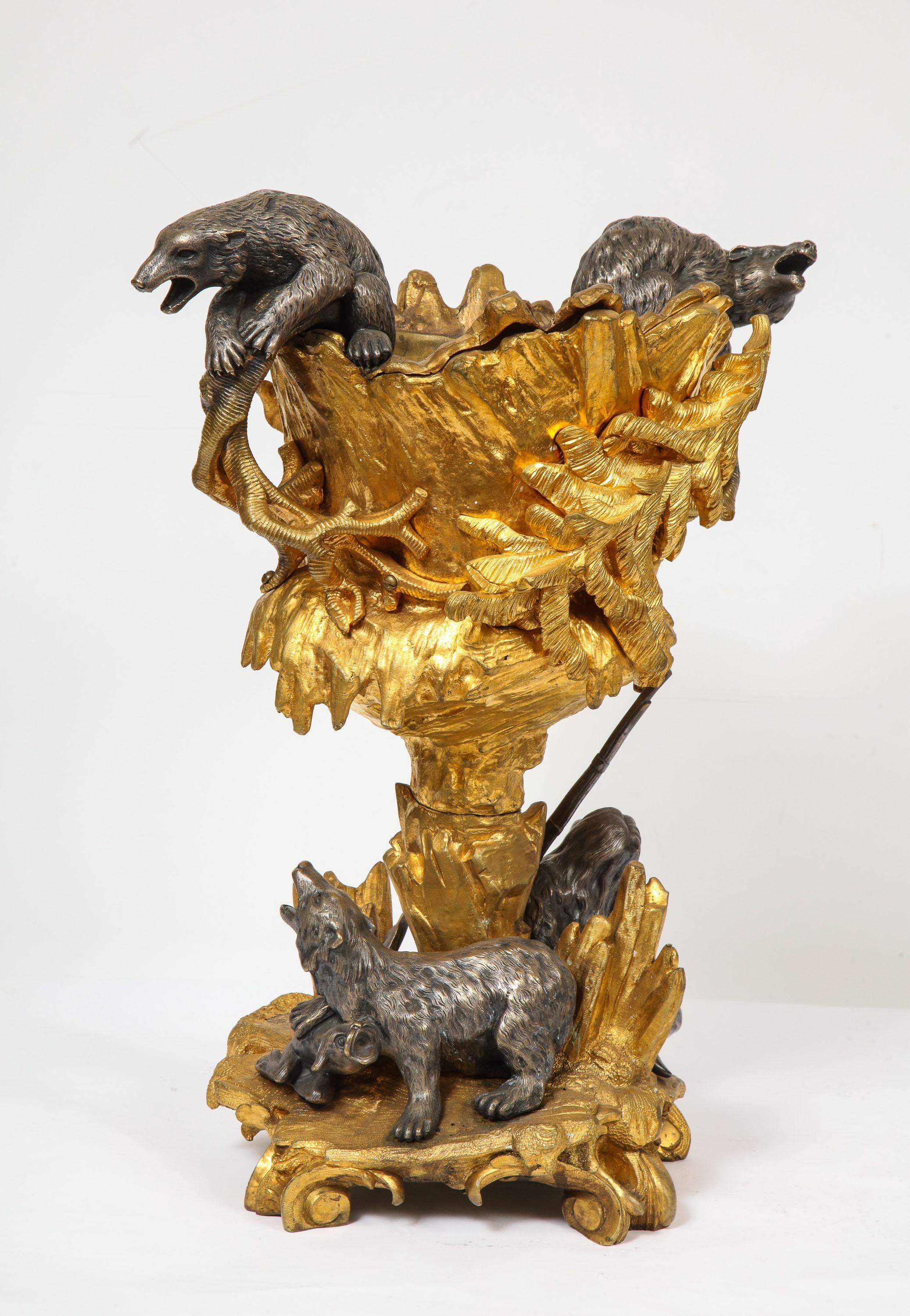 Important Ormolu and Silvered Bronze Figural Wine Cooler, Possibly Russian, 1860 For Sale 1