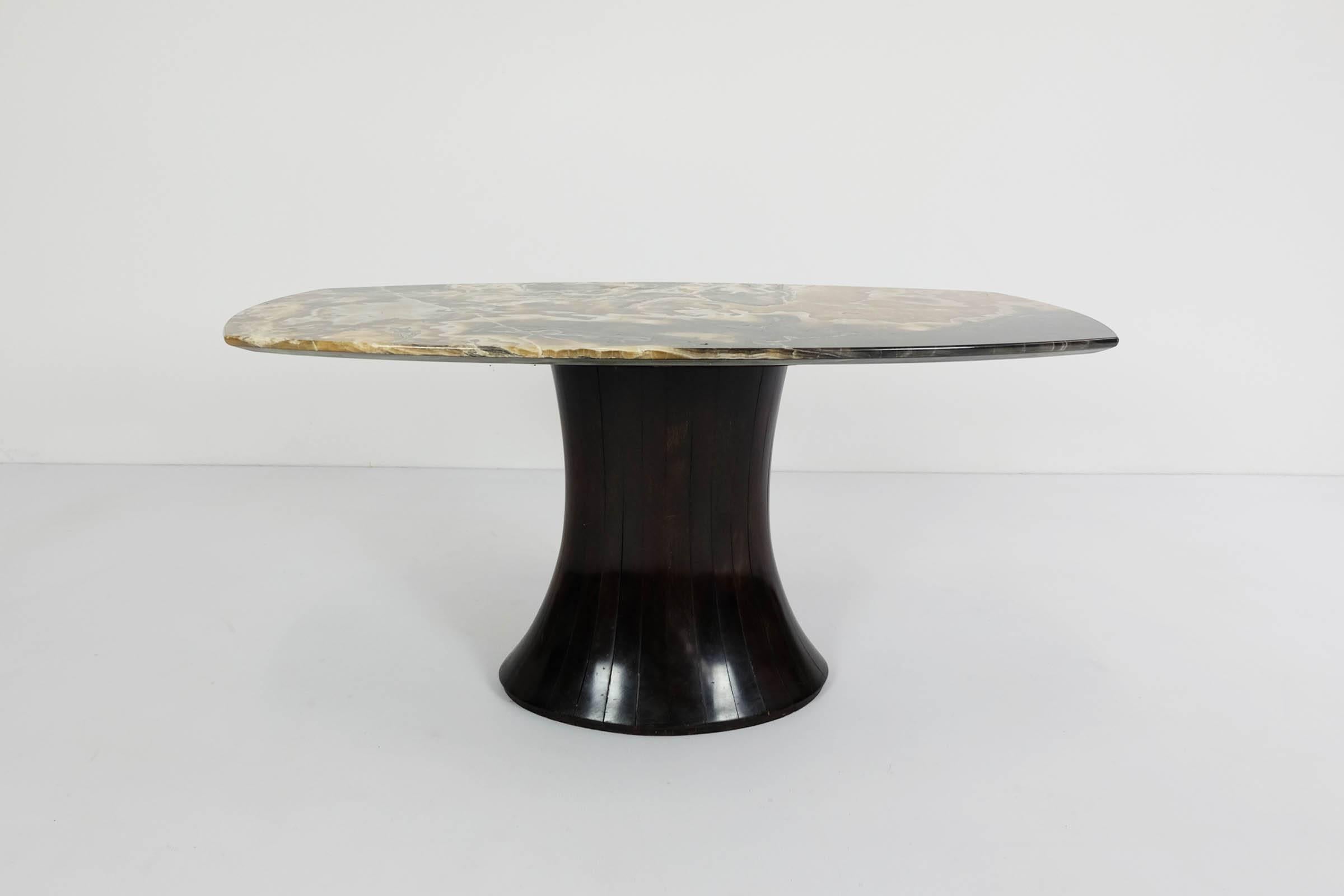 Mid-Century Modern Important Osvaldo Borsani, Atelier Borsani Onyx Coffee Table