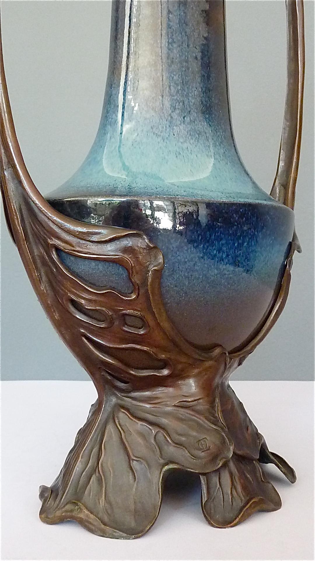 Vernissé Important vase aquatique Jugendstil en bronze patiné KPM Stoneware d'Otto Eckmann en vente