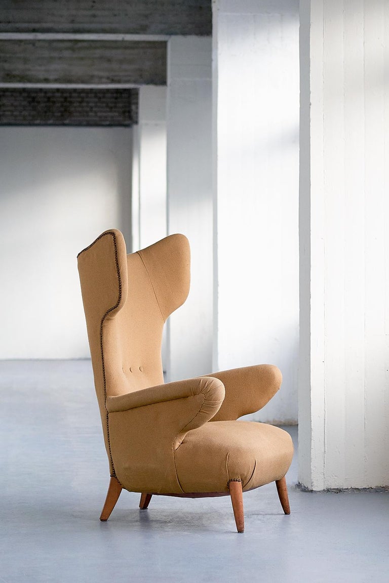 Important Ottorino Aloisio Wingback Chair, Colli Turin, Italy, 1957 For