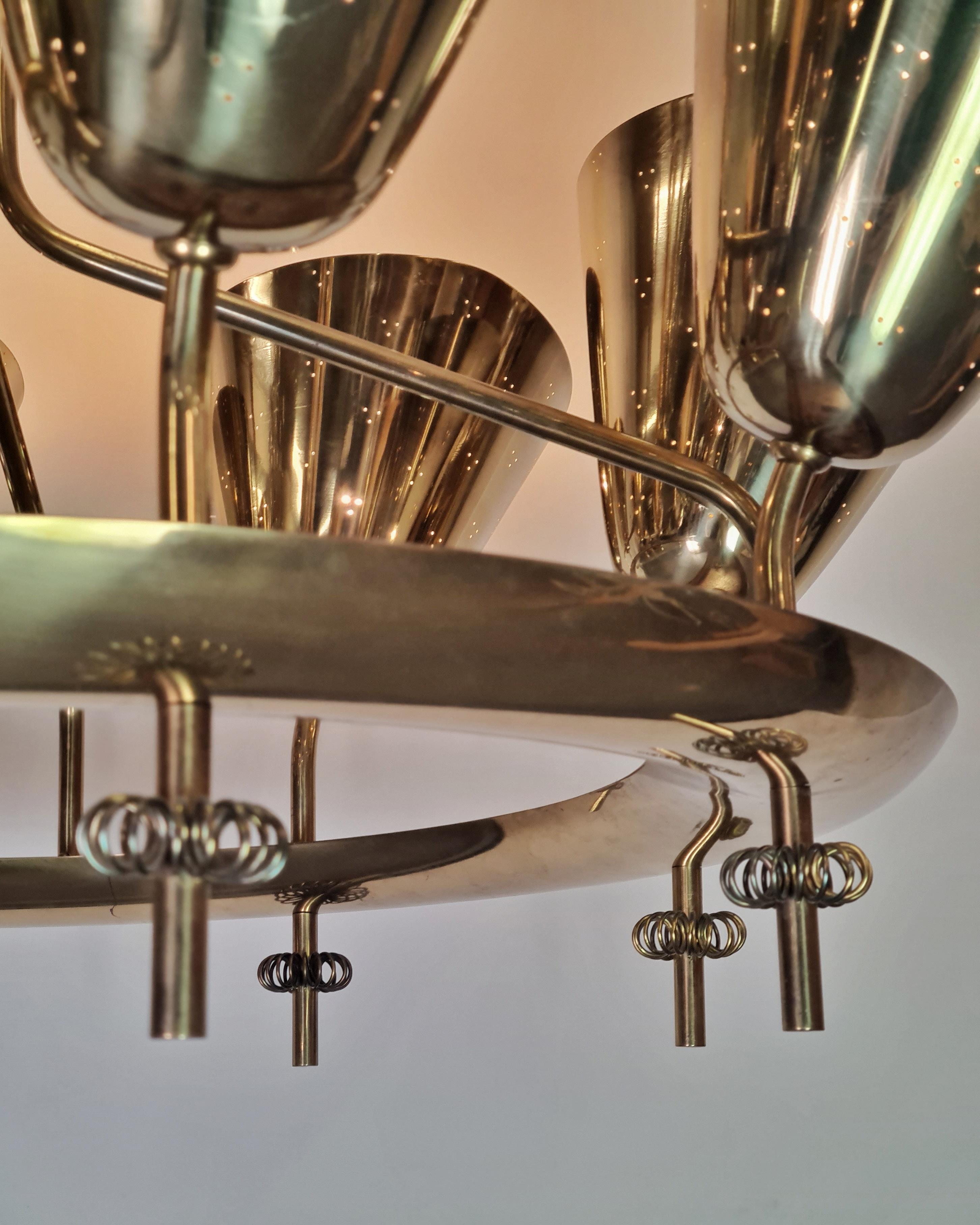 Important Paavo Tynell Chandelier Model 9062 in Perfortated Brass, Taito 1950s For Sale 14
