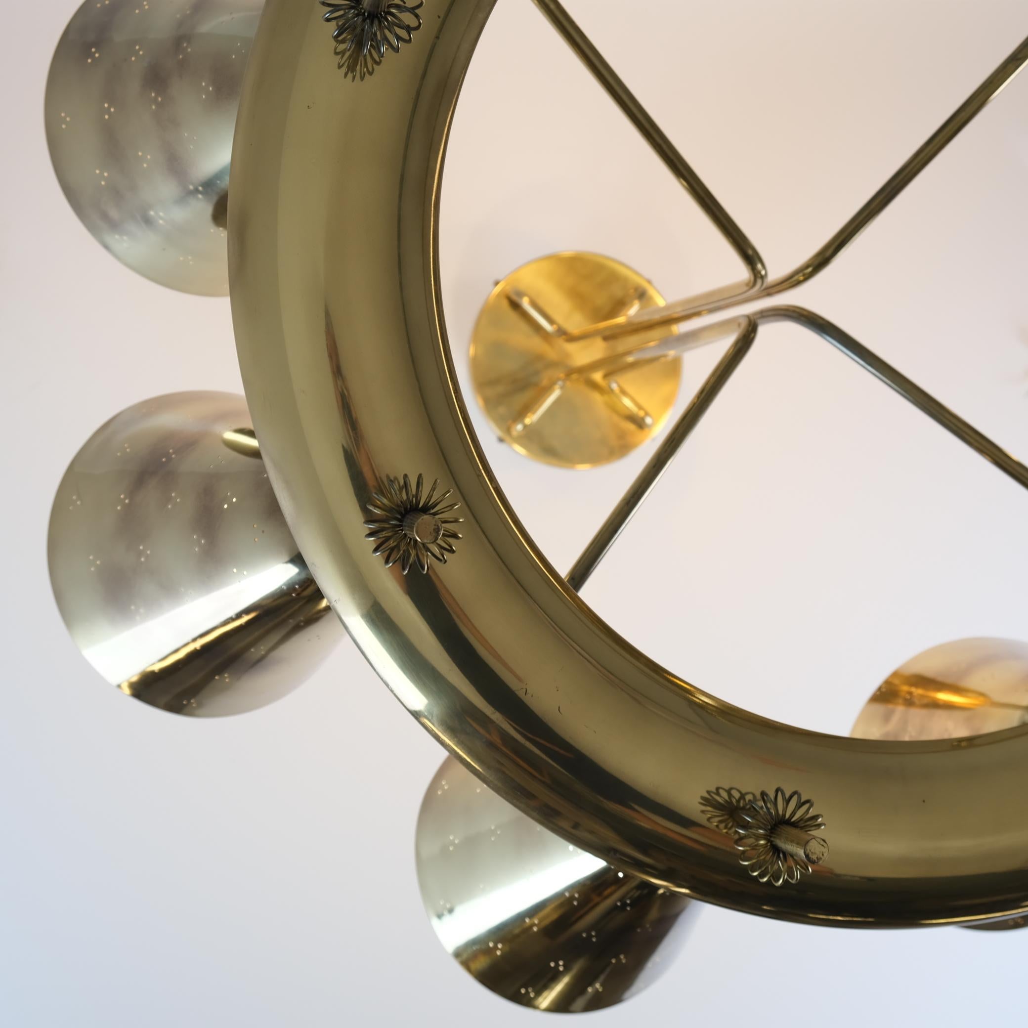 Important Paavo Tynell Chandelier Model 9062 in Perfortated Brass, Taito 1950s In Good Condition For Sale In Helsinki, FI