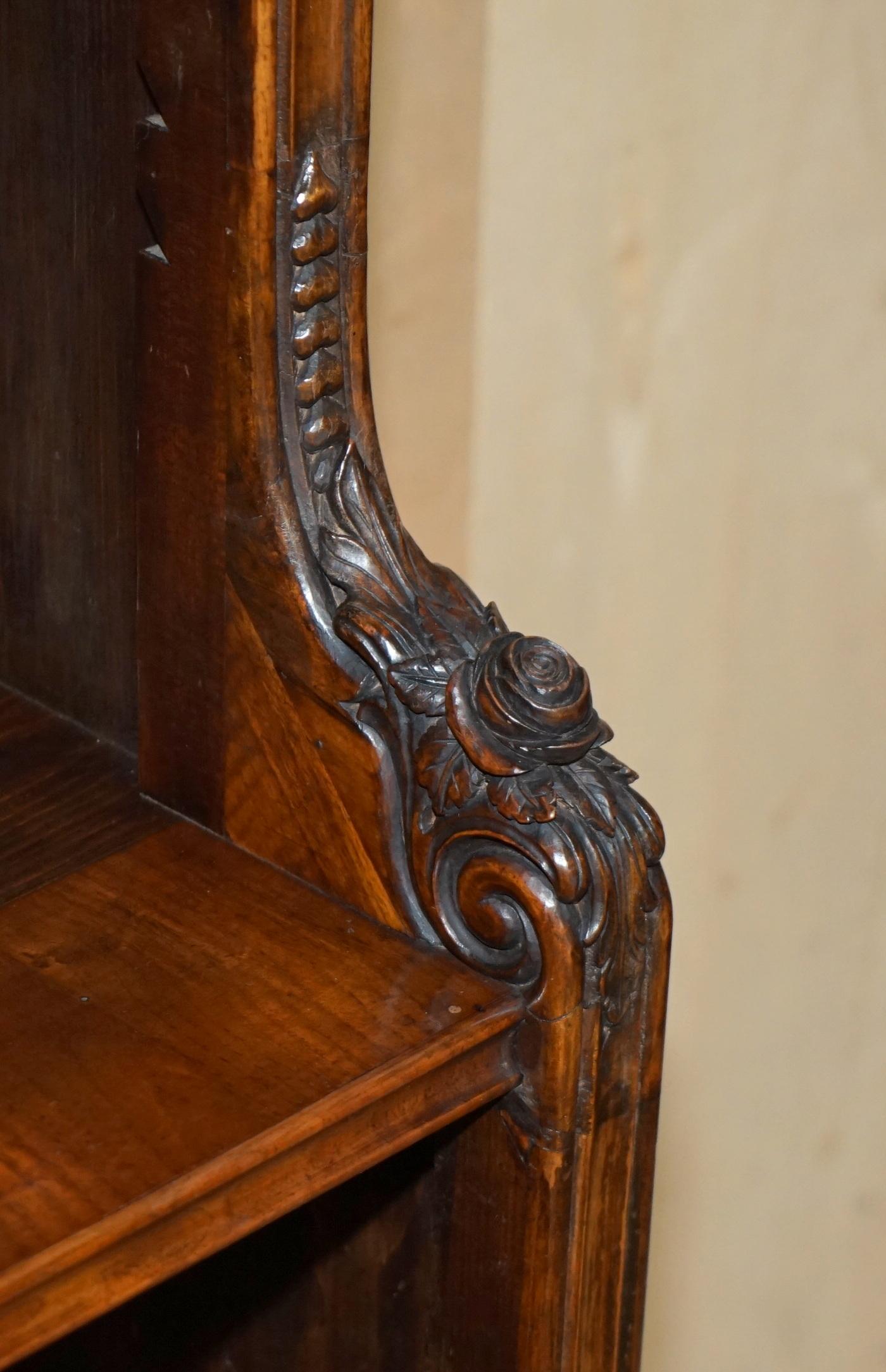 IMPORTANTE COPPIA DI LIBRERIE IN LEGNO DUREVOLE REGENCY DI 2,1 METRI DI ALTEZZA in vendita 2