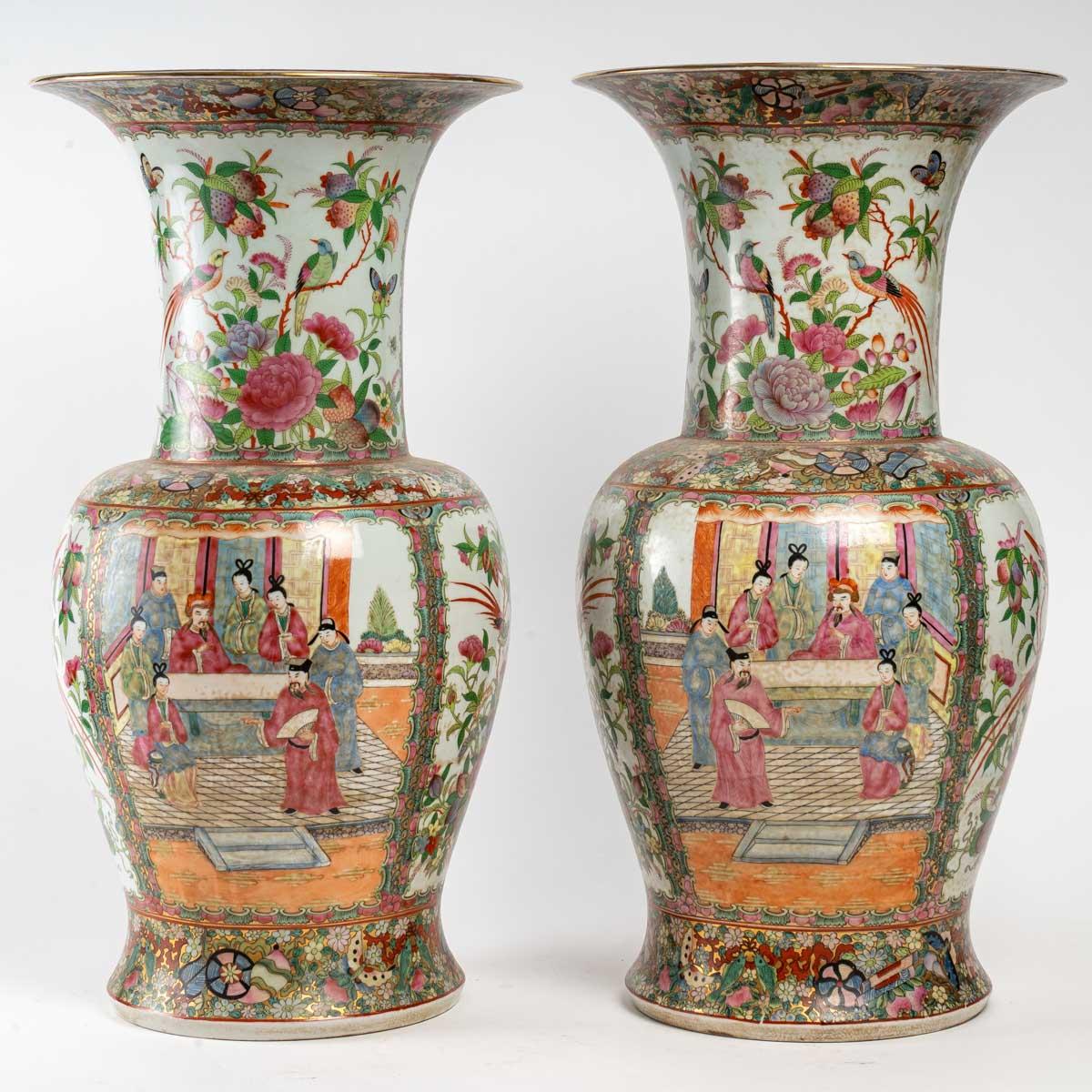 Important Pair of Canton Vases, China For Sale at 1stDibs