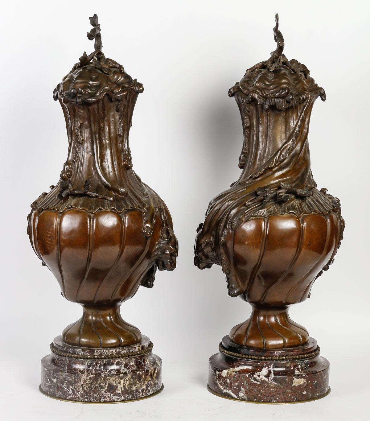Important Pair of Cassolettes in the Louis XV Style, 19th Century. For Sale 7
