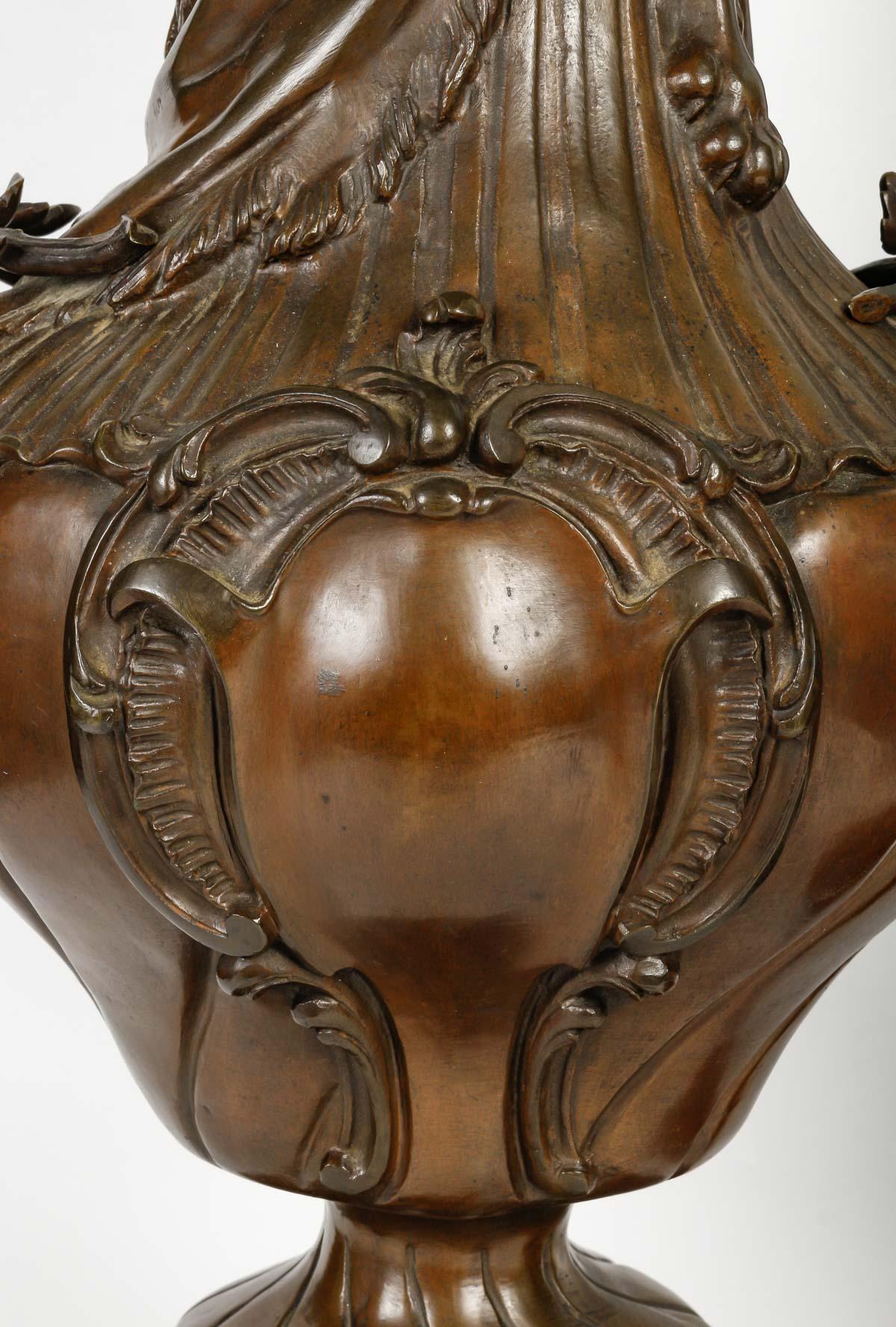Ein bedeutendes Paar Cassolettes im Louis-XV-Stil, 19. Jahrhundert. im Angebot 1