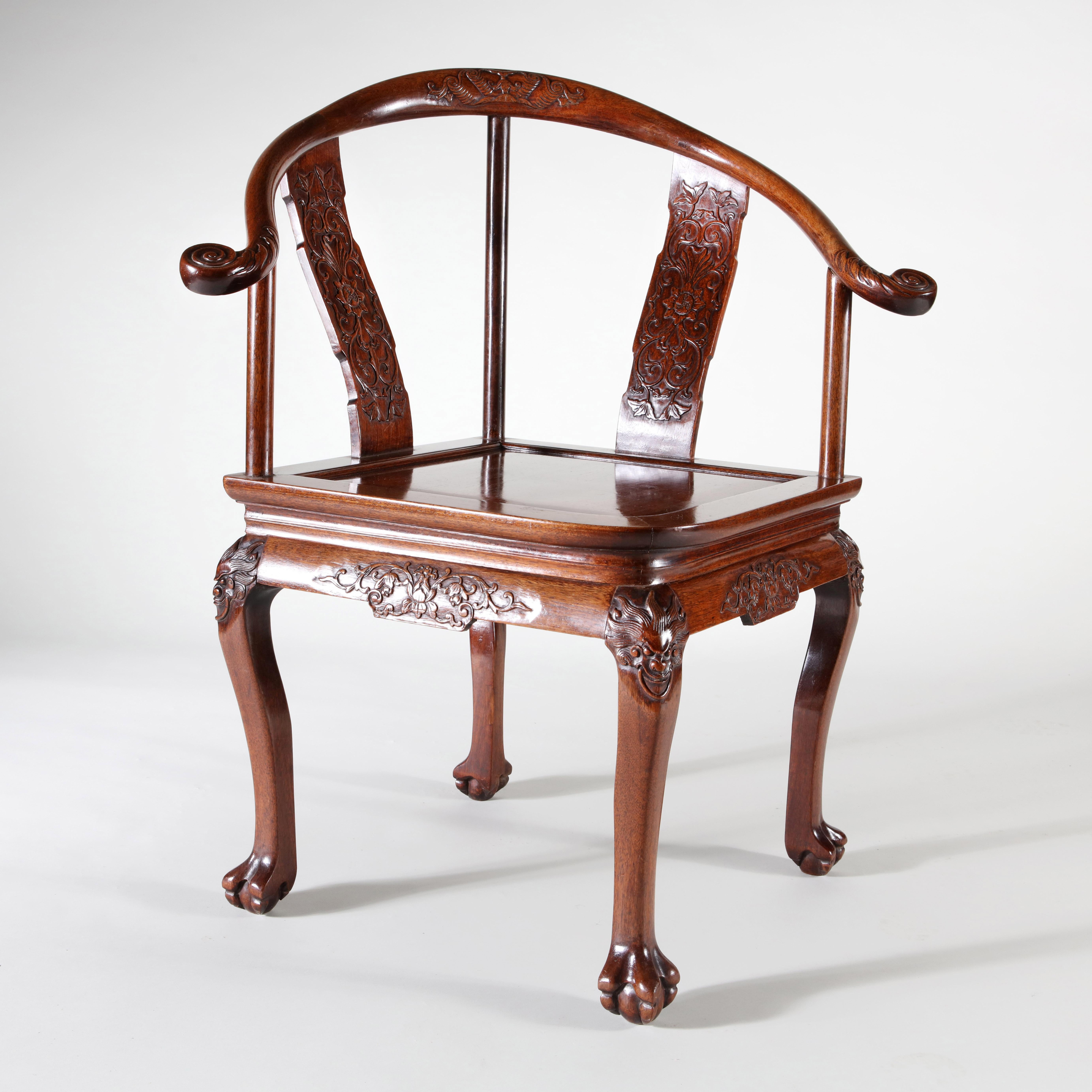 18th Century and Earlier Important Pair of Chinese Qing Dynasty Huang Huali Armchairs For Sale