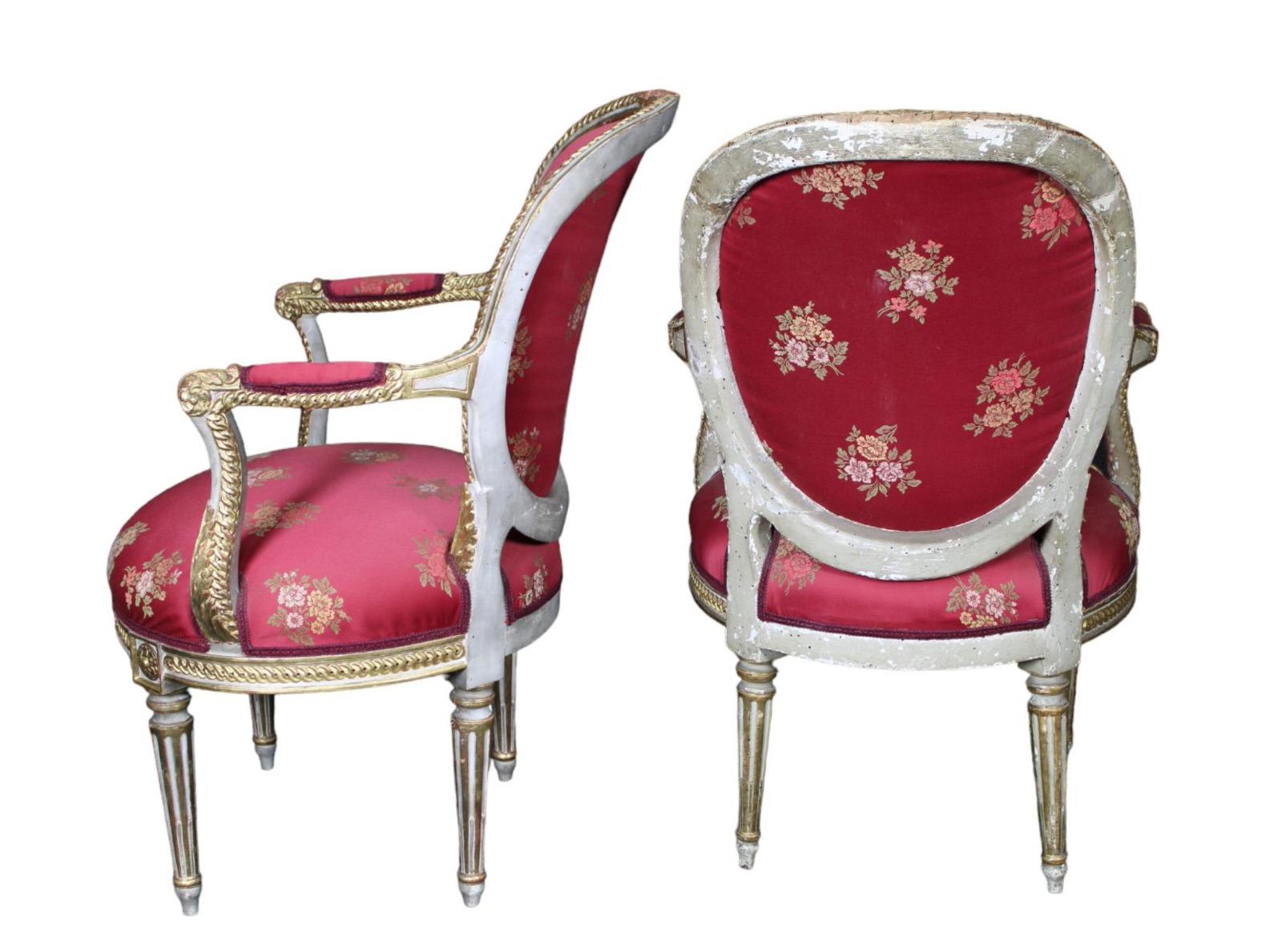 French IMPORTANT PAIR OF ELEGANT 18th Century LOUIS XVI ARMCHAIRS For Sale