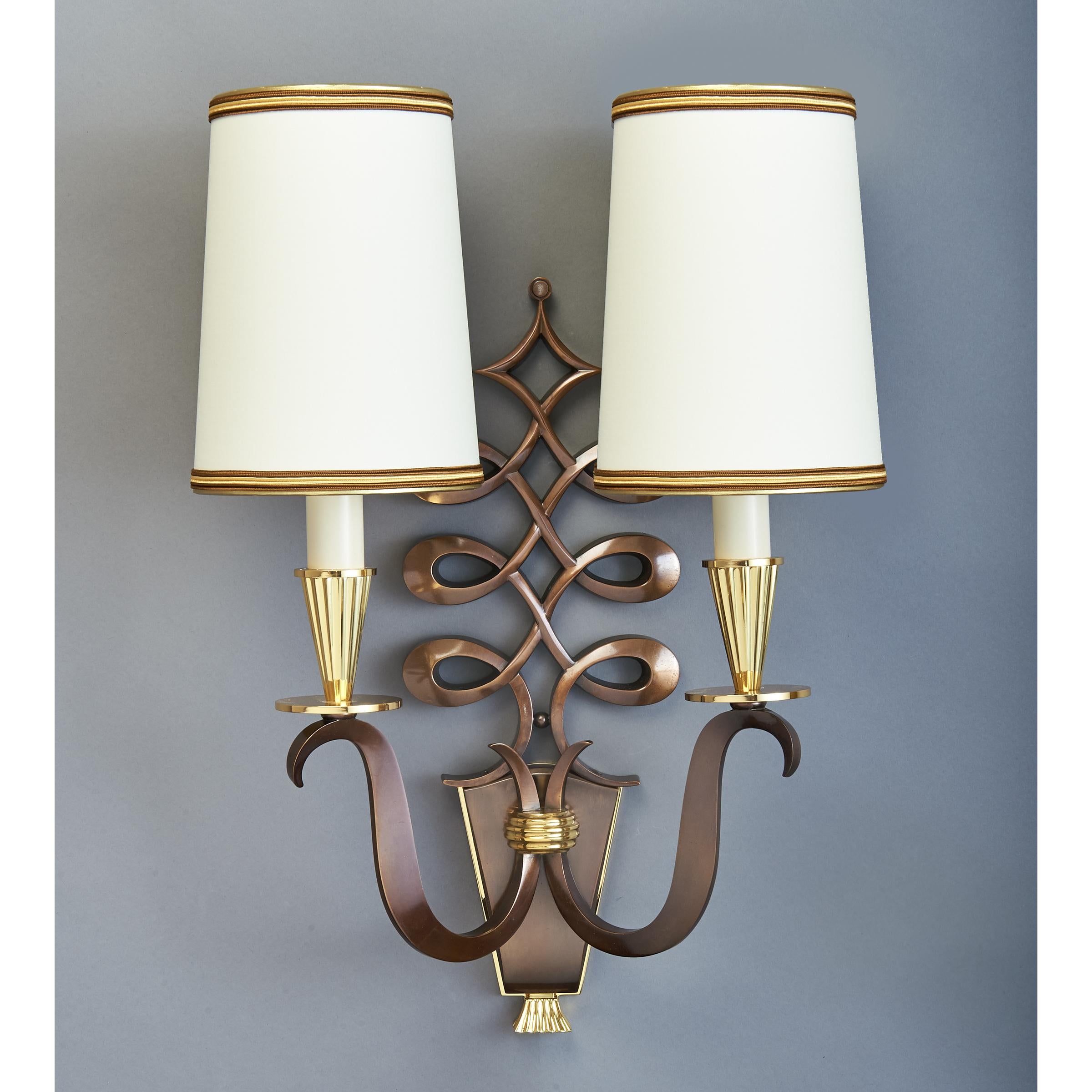 Mid-Century Modern Important Pair of Genet & Michon Bronze Sconces, France, 1950s For Sale