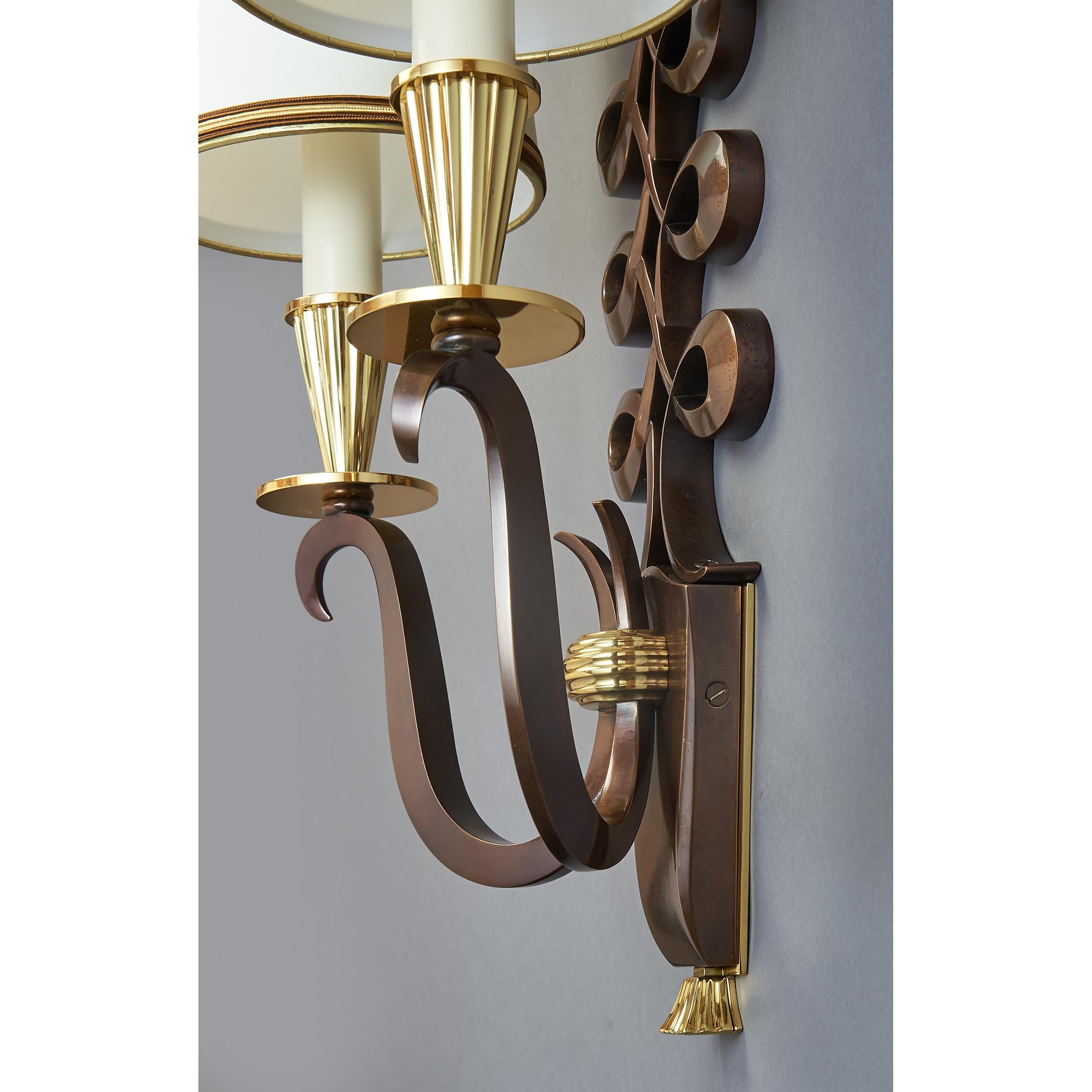 Important Pair of Genet & Michon Bronze Sconces, France, 1950s In Good Condition For Sale In New York, NY