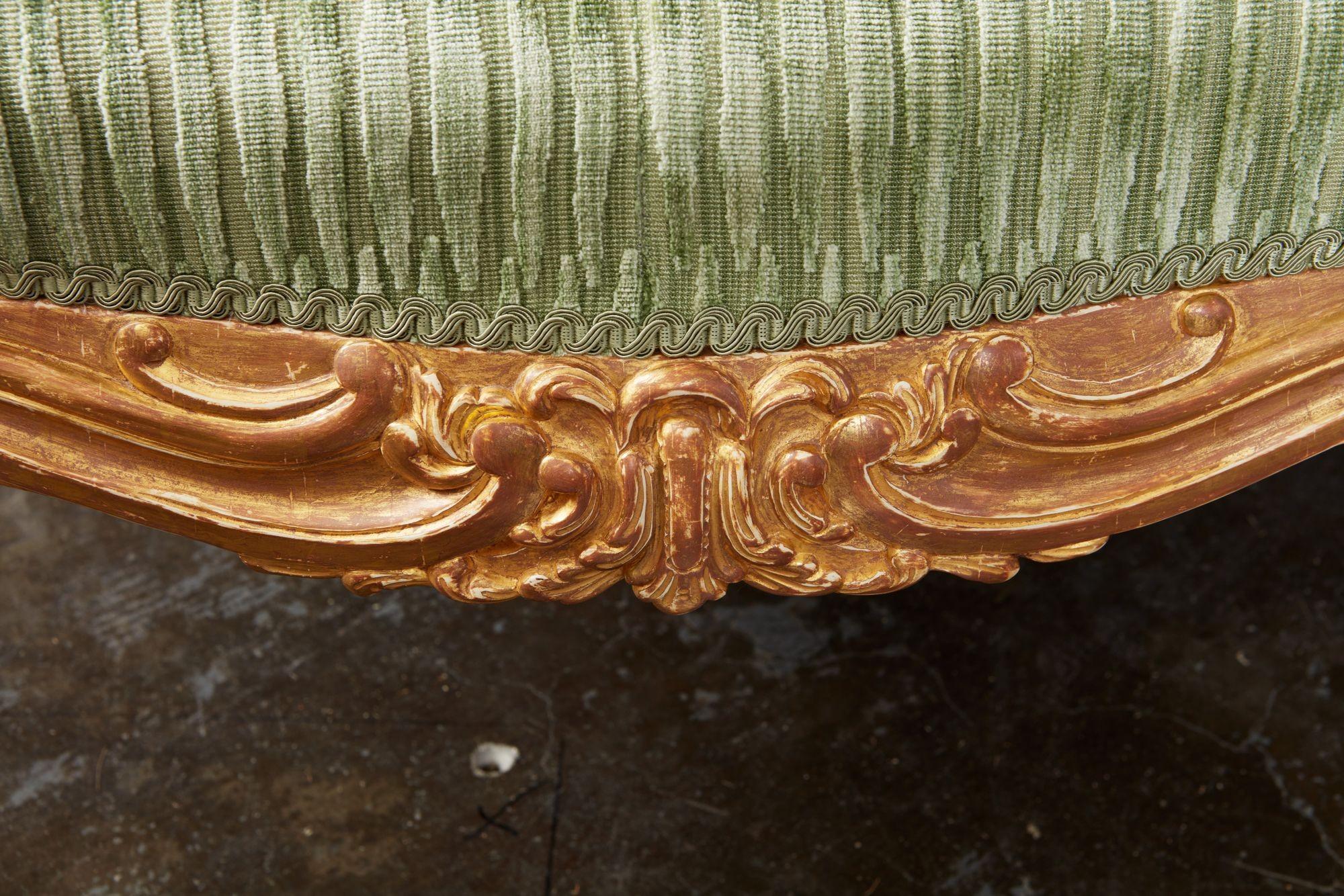Important Pair of Georgian Giltwood Sofas Attributed to John Cobb 9