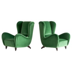 Vintage Important Pair of Guglielmo Ulrich Attributed Armchairs in Green Velvet, 1940s