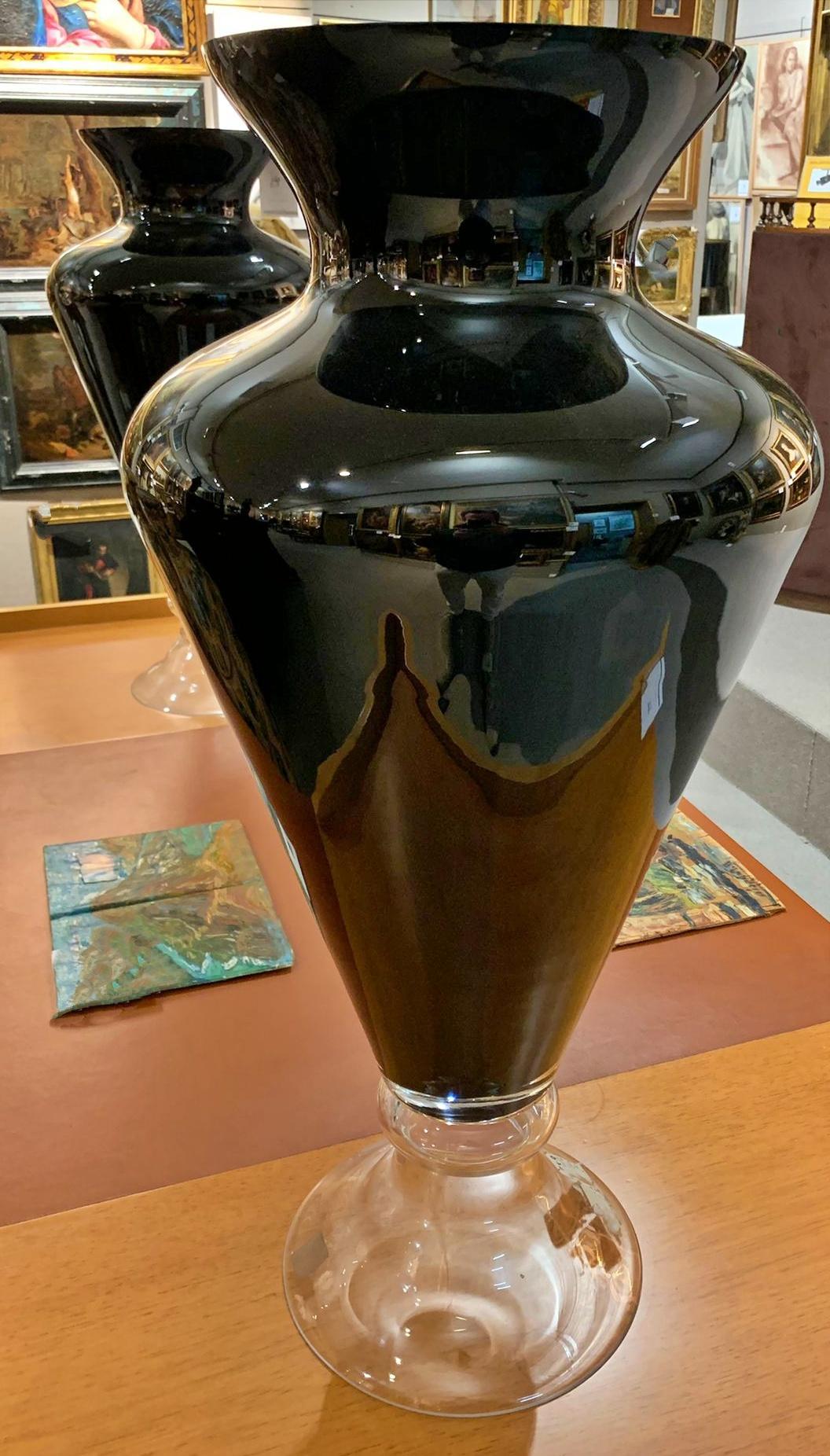 Pair of large Italian vases
Crystal
20th century
Height: 84cm
Diameter: 44cm
Very good conditions.
