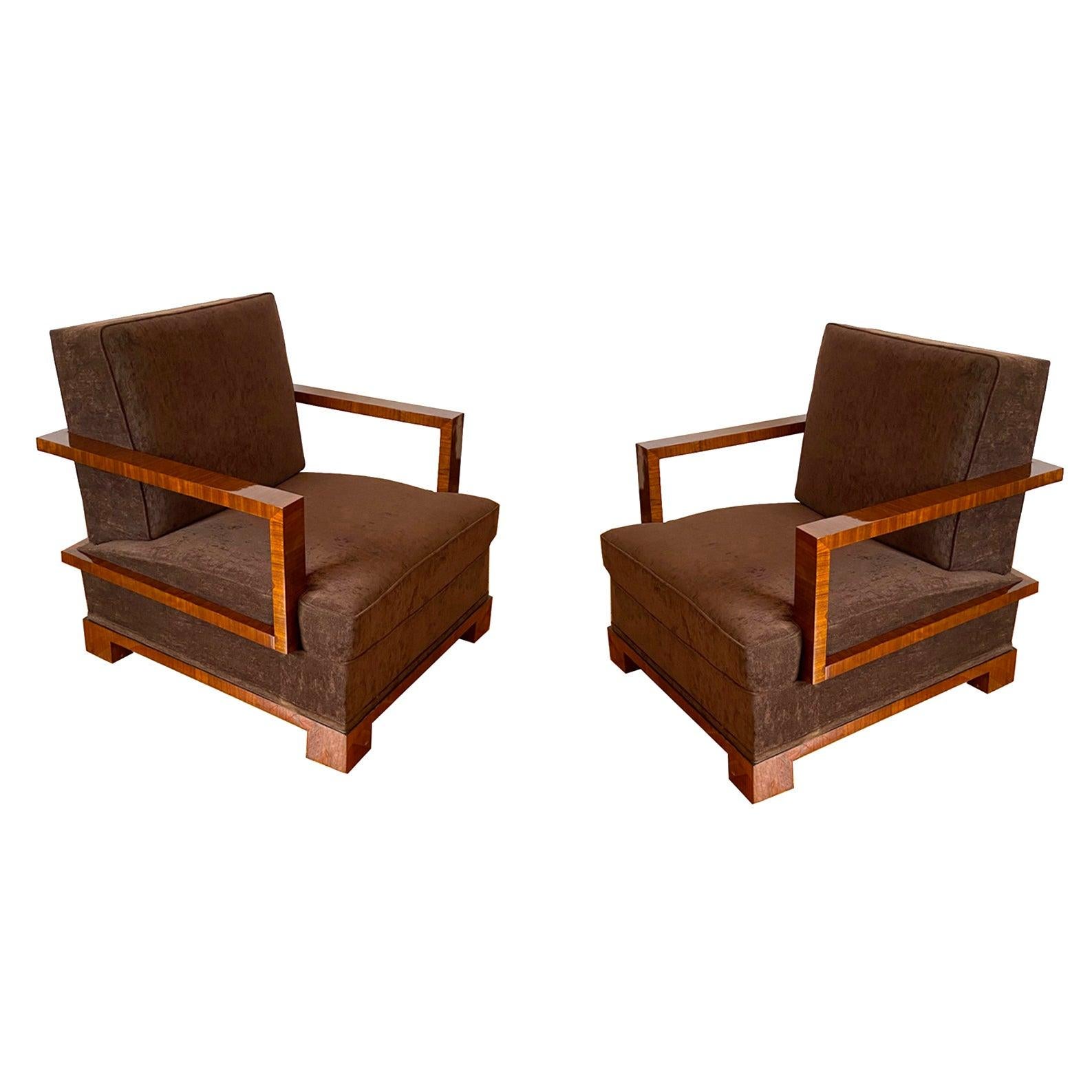 Important Pair of Lounge Chairs and Ottomans by Osvaldo Borsani Italy, 1930