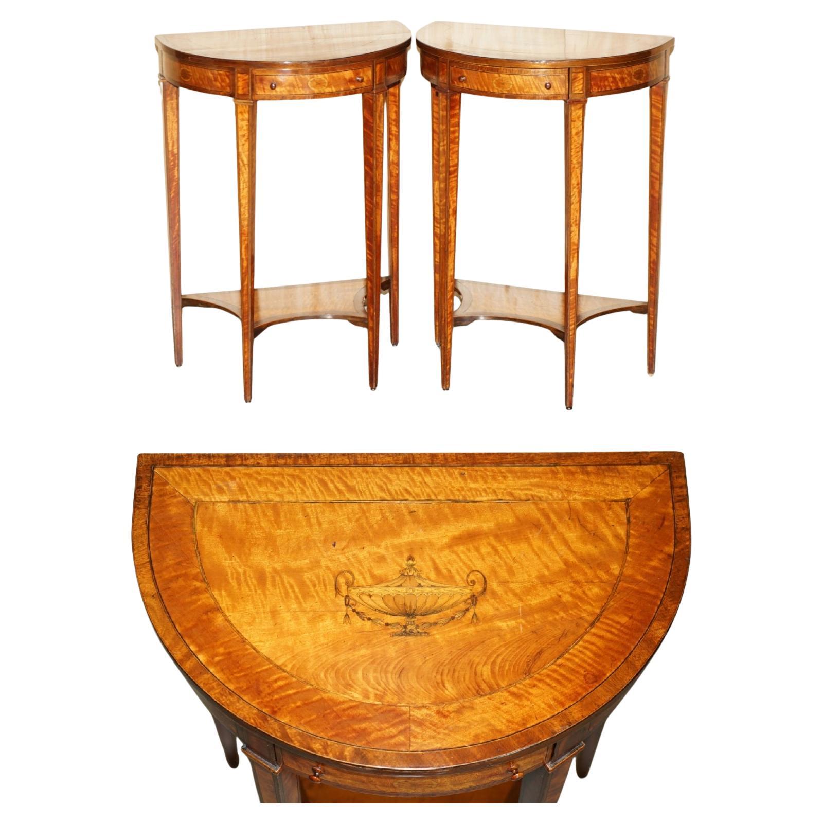 IMPORTANT PAIR OF MUSEUM QUALITY SHERATON SATINWOOD DEMI LUNE CONSOLE TABLEs For Sale