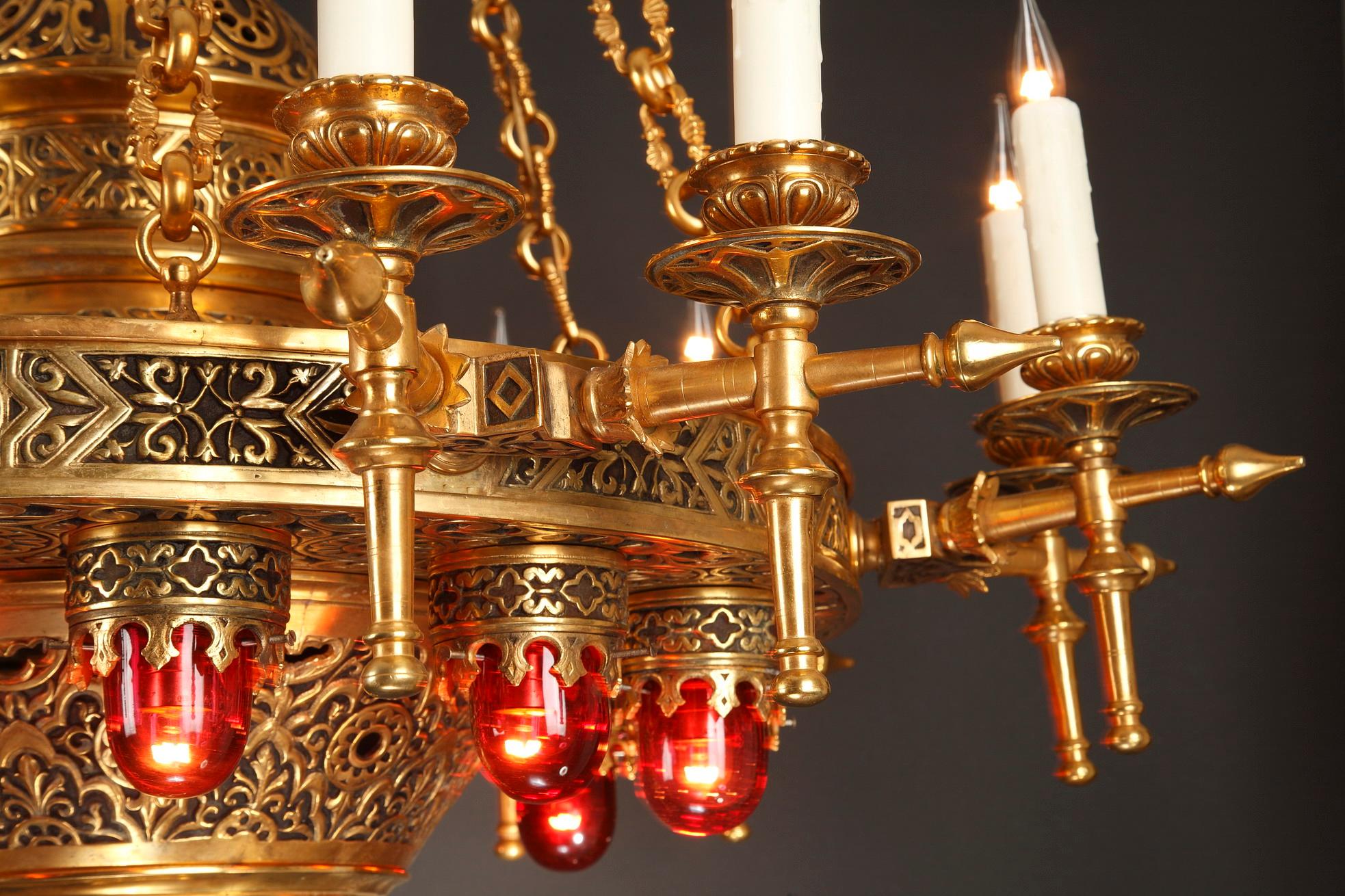 Important Pair of Gilded Bronze Oriental Style Chandeliers, France, Circa 1910 For Sale 2