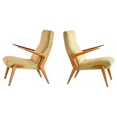 Important Pair of Osvaldo Borsani P71 Armchairs in Walnut, Tecno, Italy, 1954