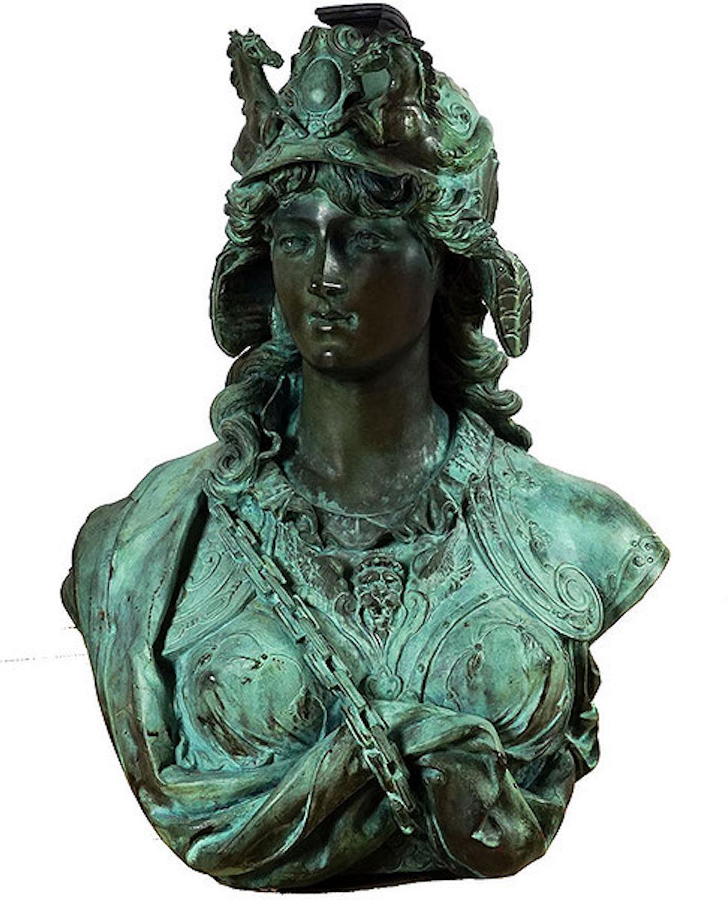 Important pair of patinated cast bronze busts representing goddesses Mars and Minerva. Beautifully cast in the Renaissance Beaux Arts style, featuring cherubs , sea horses and classical attribute, retaining a weathered verdigris patinas from being