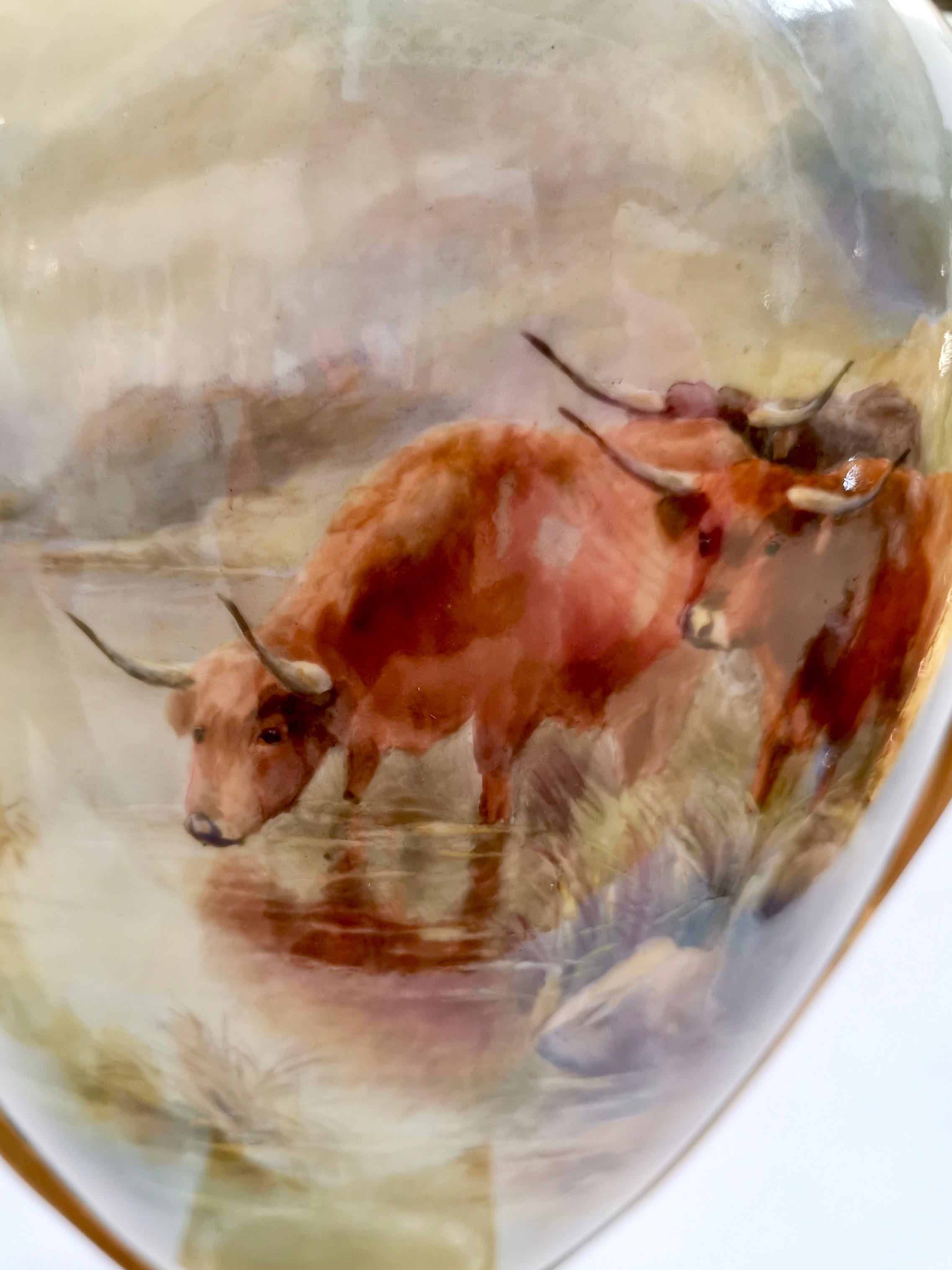 Important Pair of Royal Worcester Vases, Highland Cattle by John Stinton, 1903 In Good Condition In London, GB