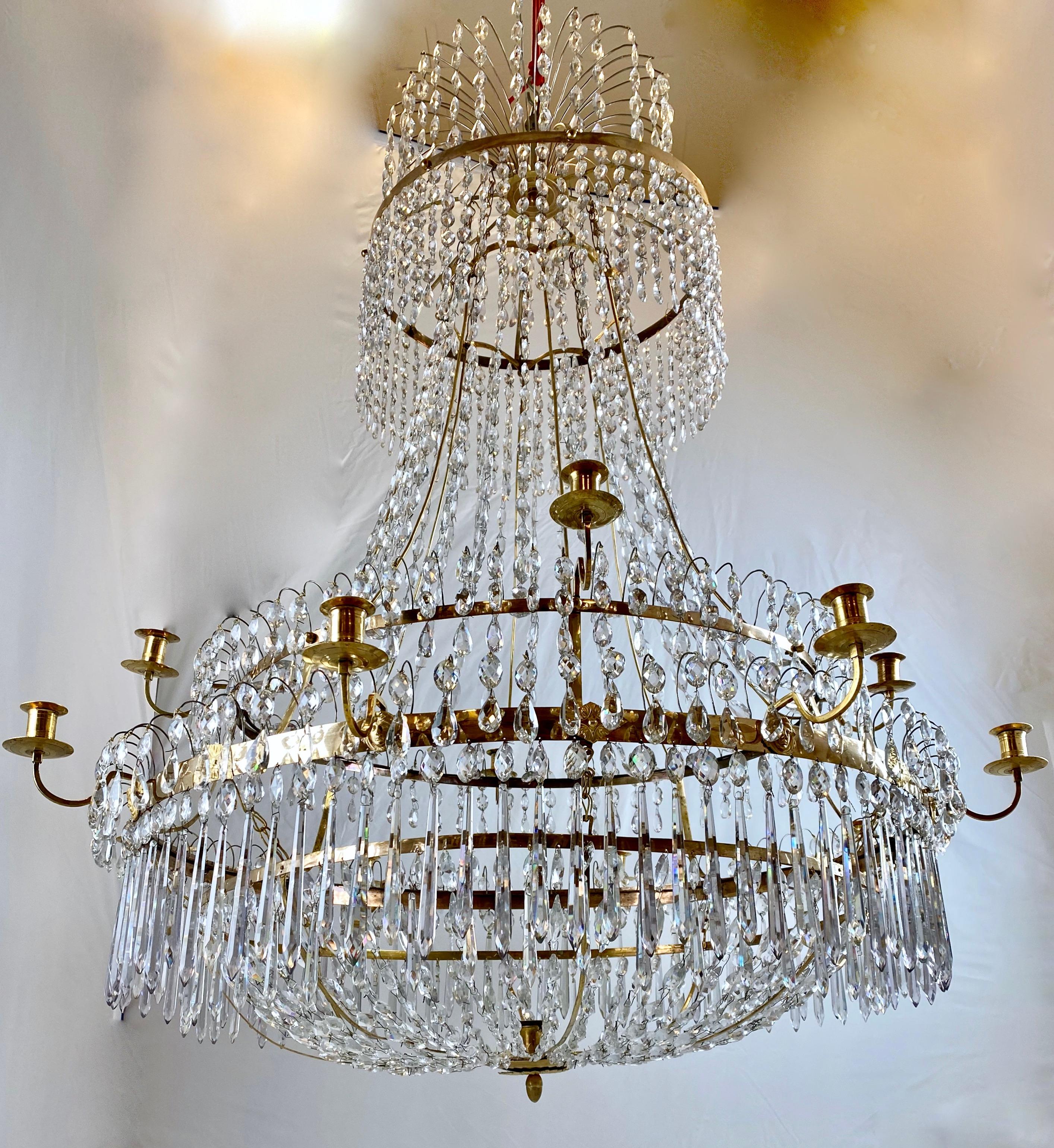 1800 chandeliers
