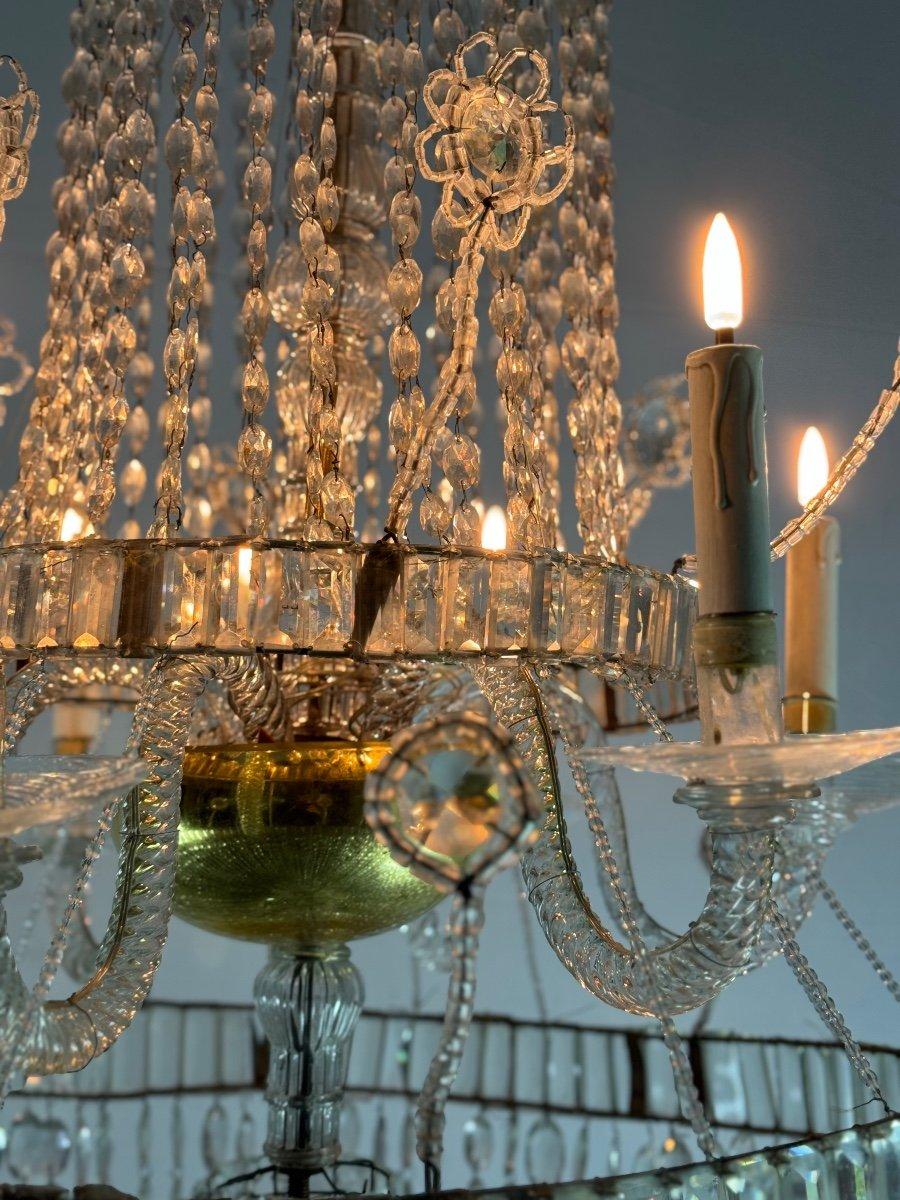 Important Pearl Bag Chandelier In Navette Cut Crystal, Circa 1800 In Excellent Condition For Sale In Honnelles, WHT