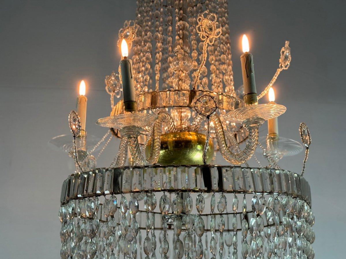 18th Century Important Pearl Bag Chandelier In Navette Cut Crystal, Circa 1800 For Sale