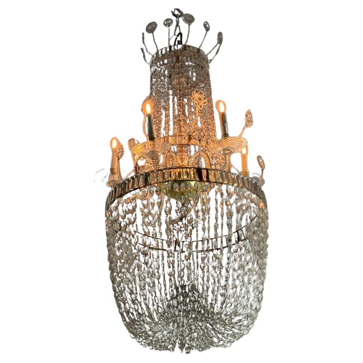 Important Pearl Bag Chandelier In Navette Cut Crystal, Circa 1800 For Sale
