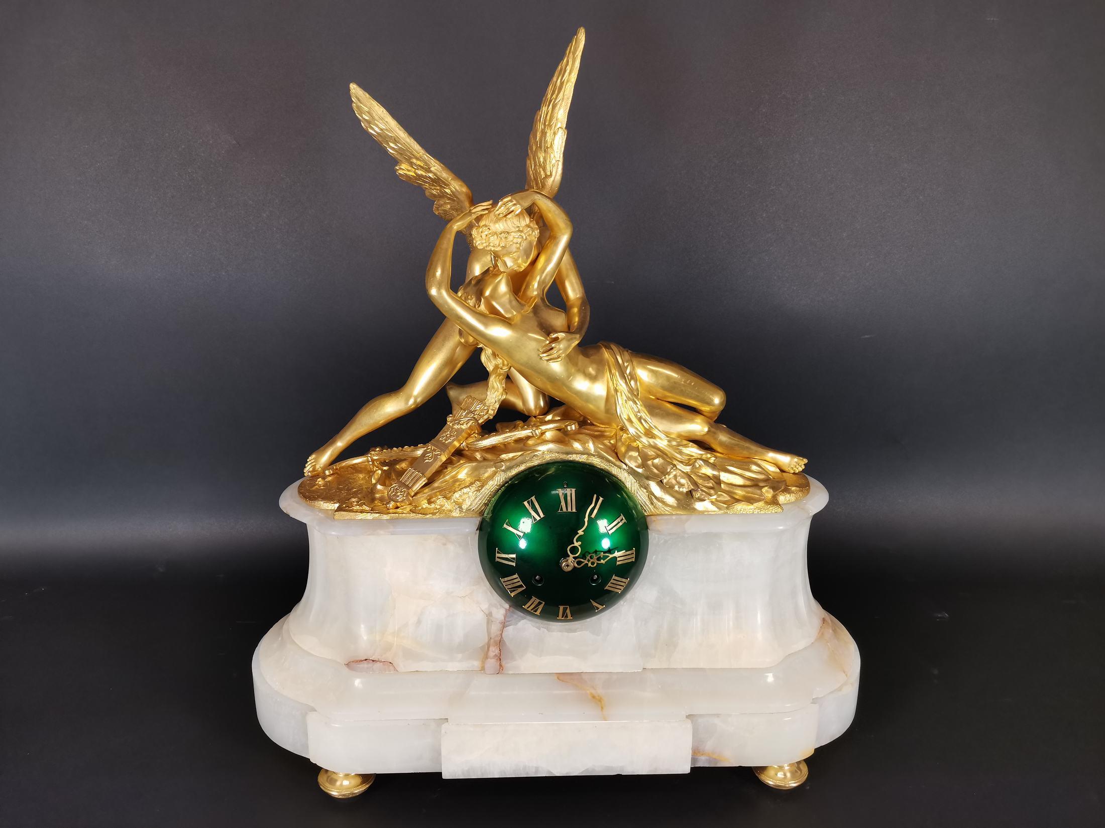 Important Pendule en bronze doré et onyx, 19ème siècle en vente 3