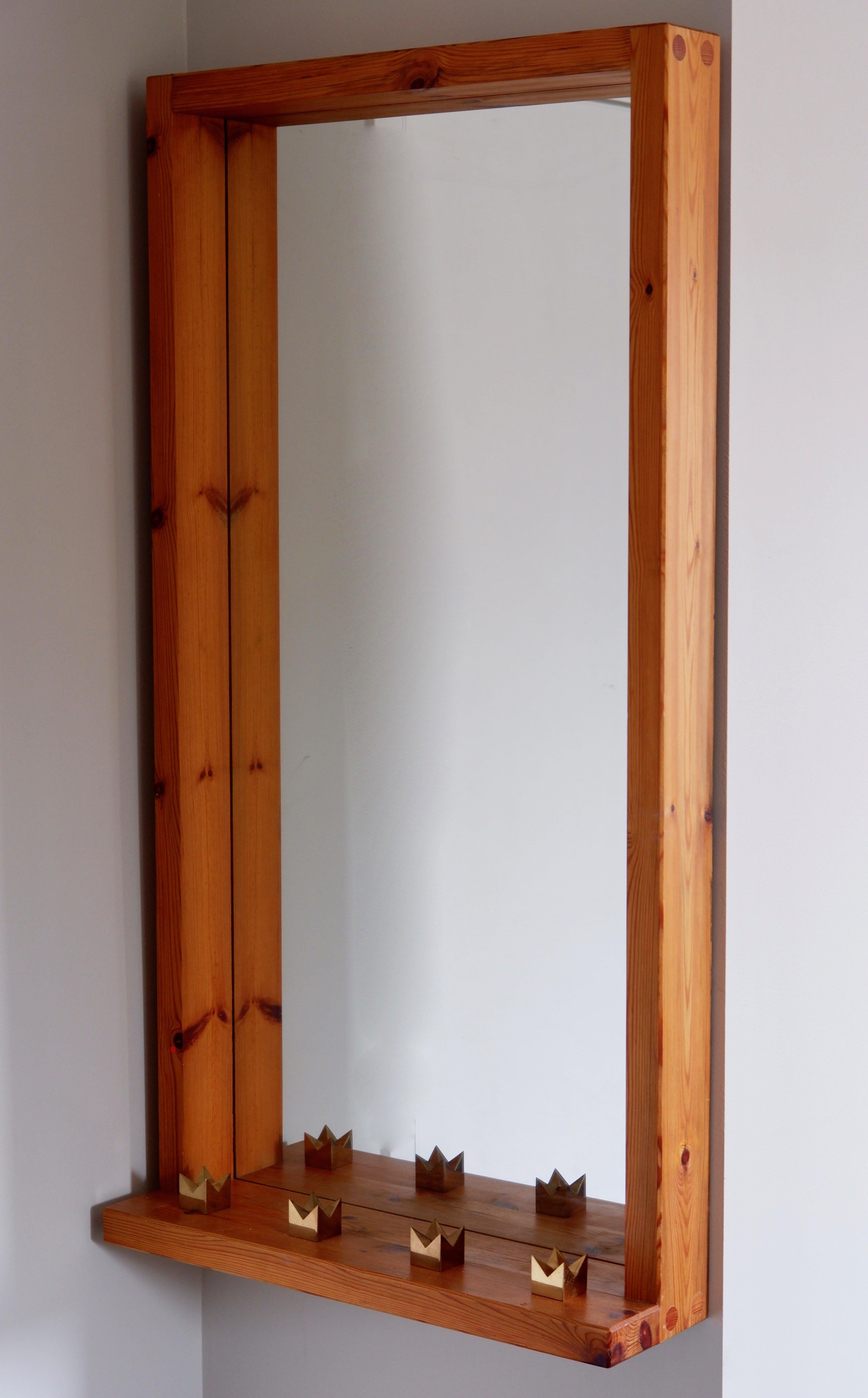 Mid-20th Century Important Pine Miror Attributed to Roland Wilhelmsson circa 1960, Sweden For Sale