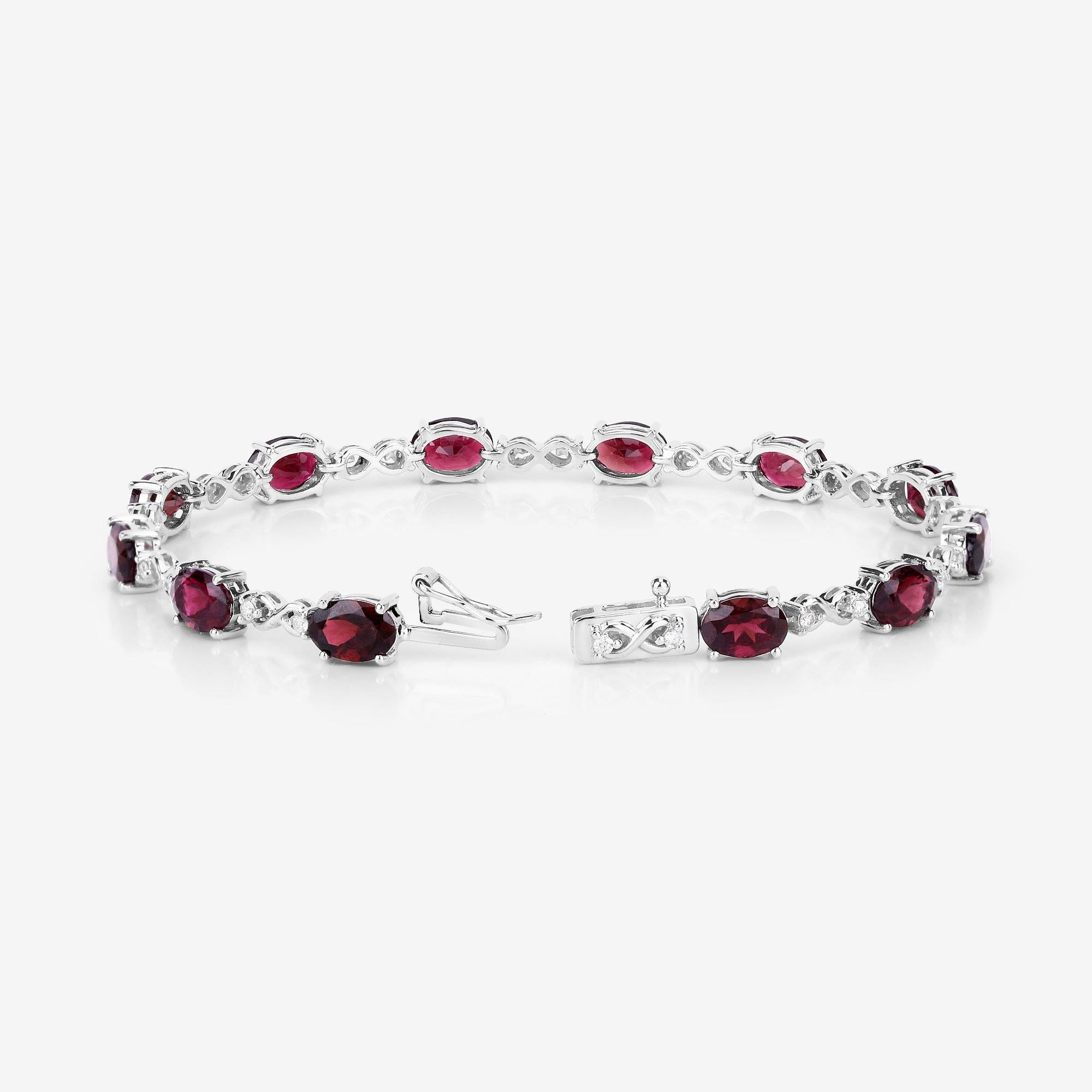 Important Pink Tourmaline and Diamond Tennis Bracelet 8.25 Carats 14k White Gold In Excellent Condition For Sale In Aliso Viejo, CA