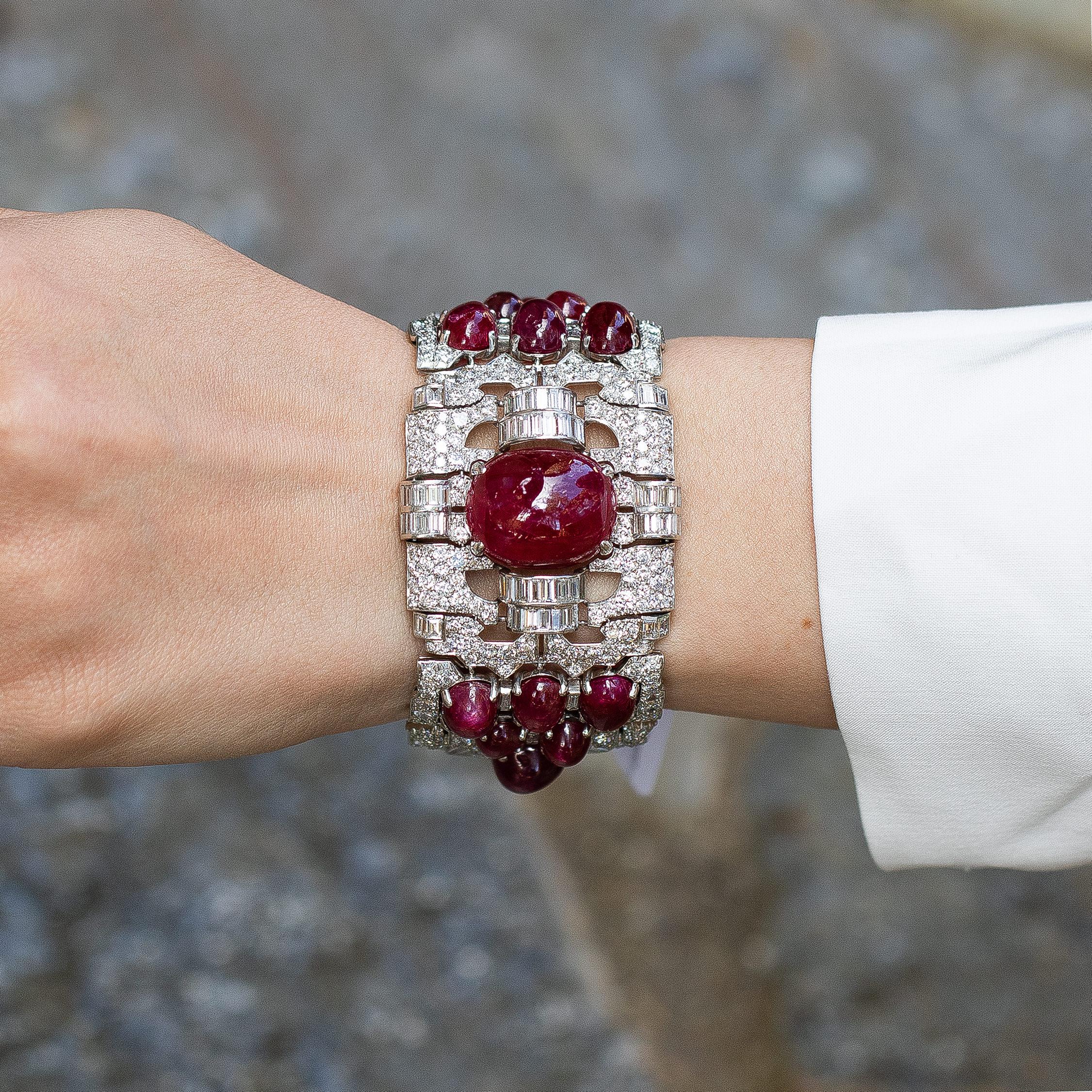 Important Platinum Bracelet Cabochon Rubies 60+ Carat and Diamonds 38.65 Carat In Excellent Condition In Carlsbad, CA