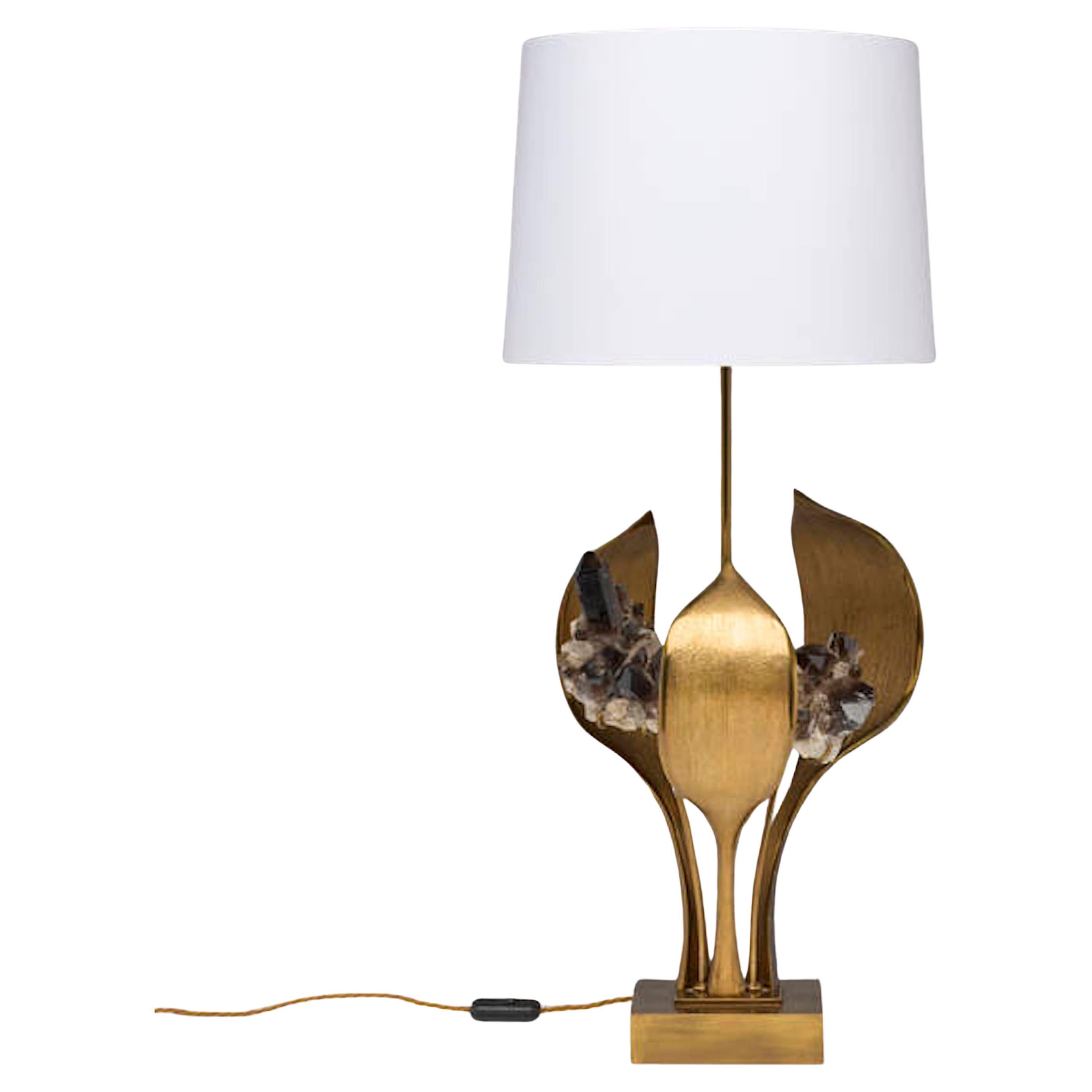 Importante lampe de table en bronze poli et verni de Willy Daro, l'insert central. en vente