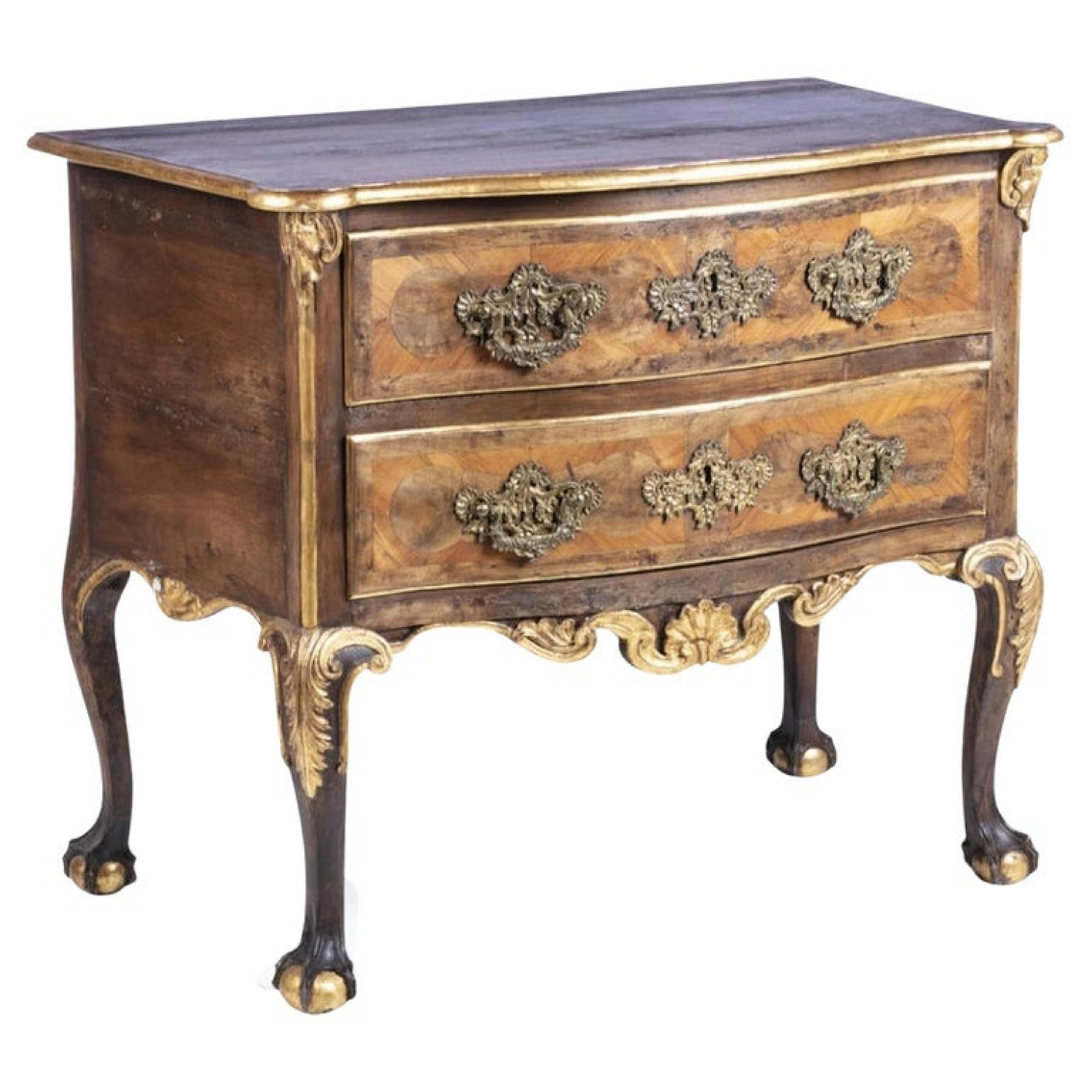 Important Portuguese Dresser 18th Century For Sale 1