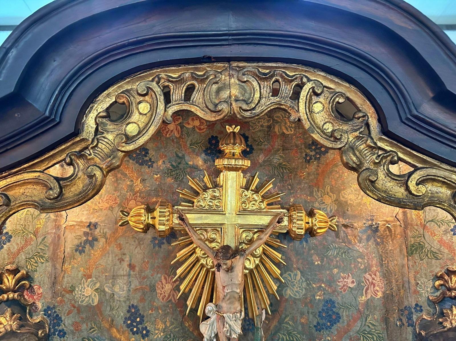 Important Portuguese Oratory from the 18th Century In Good Condition For Sale In Madrid, ES