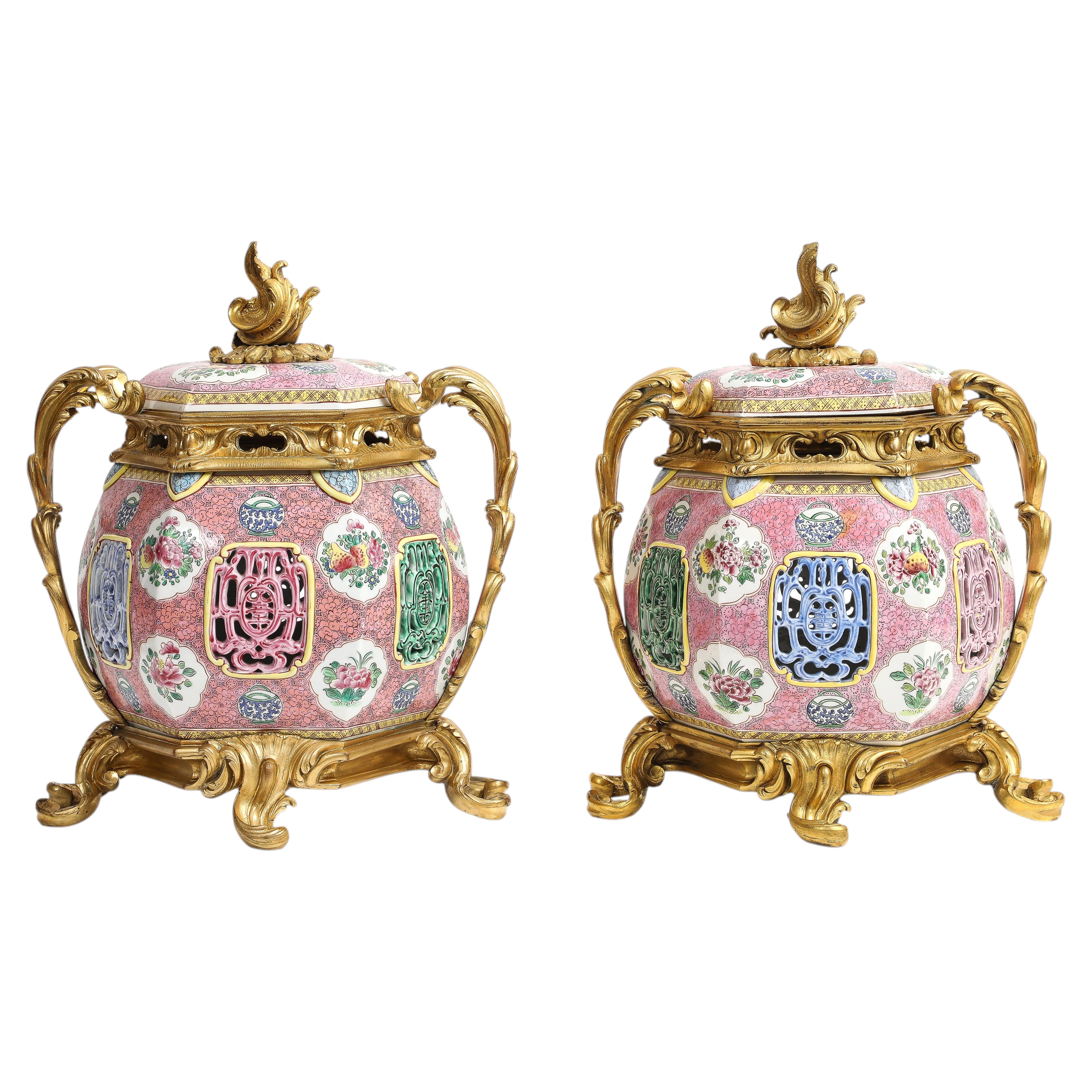 Importante Pr. Vasi a lanterna con montatura Famille Rose Ormolu cinese/Potpourri